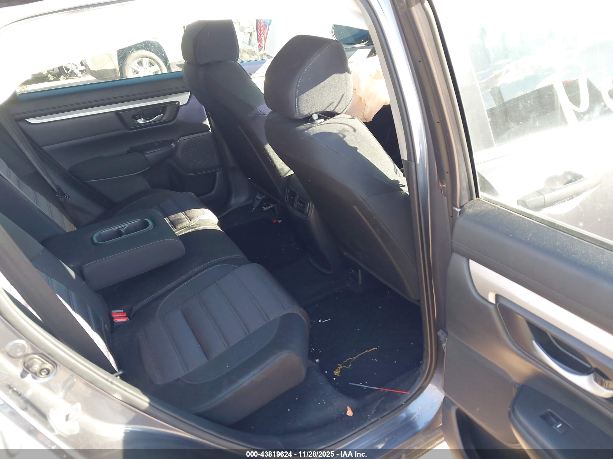 HONDA CR-V image 8