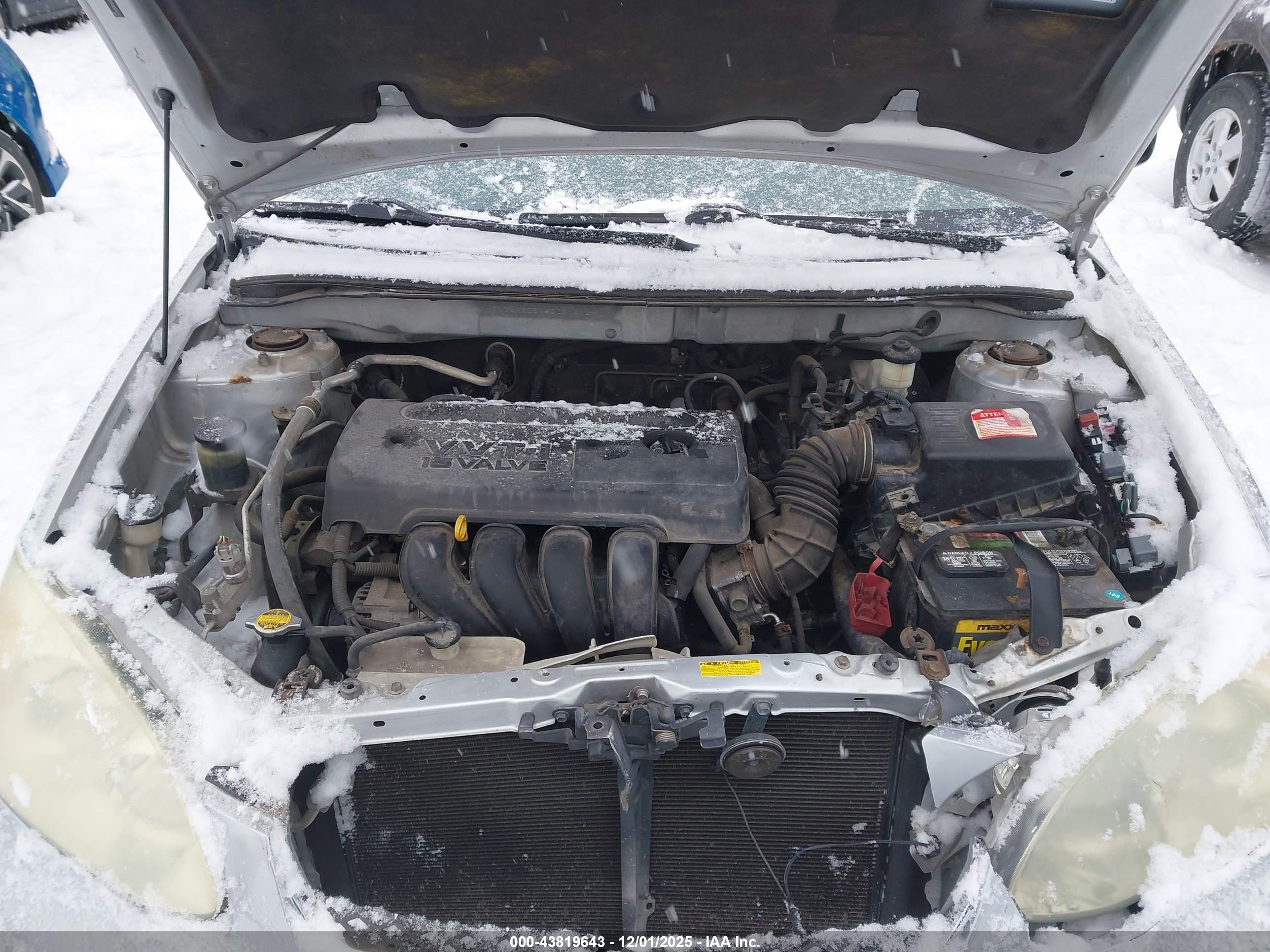 TOYOTA COROLLA image 10