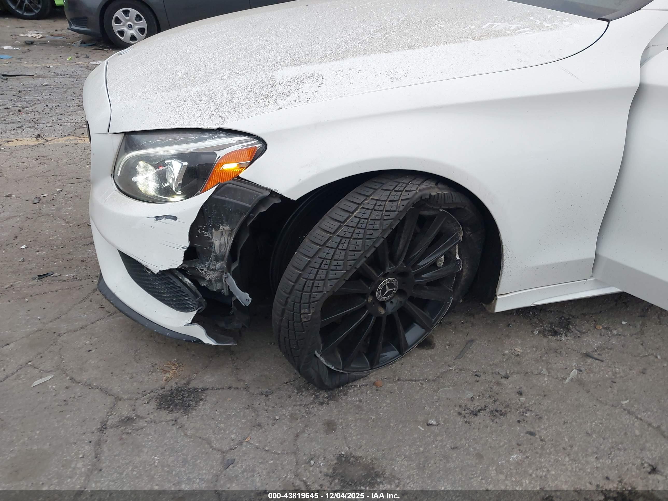 MERCEDES-BENZ C image 6