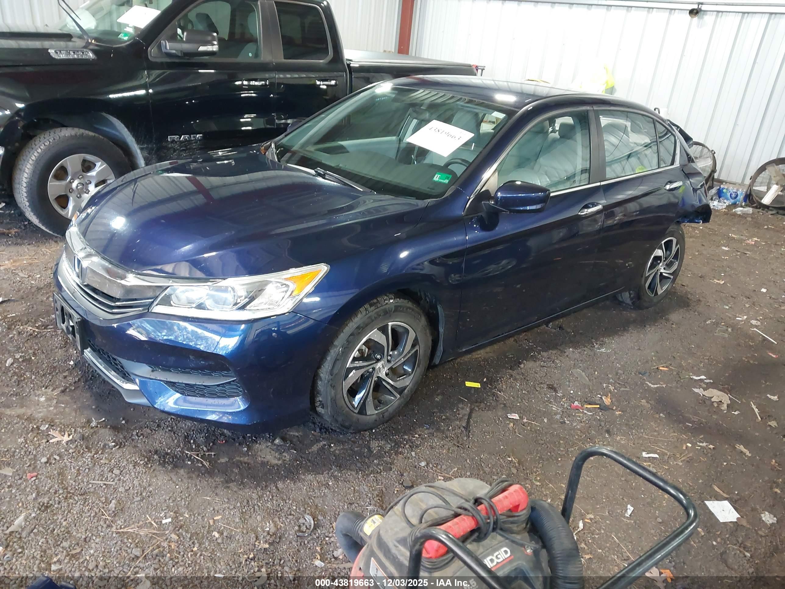 HONDA ACCORD image 2
