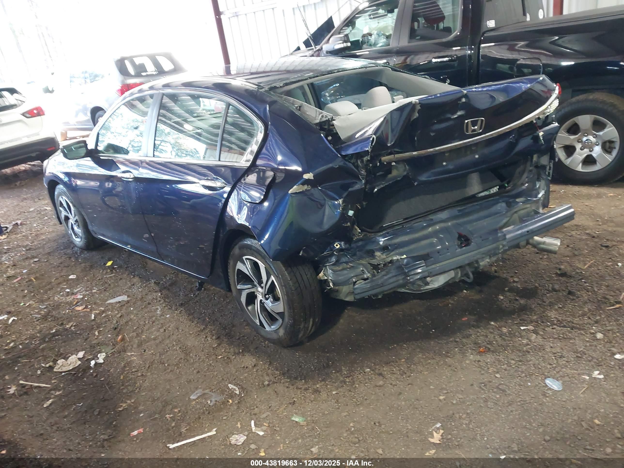 HONDA ACCORD image 3