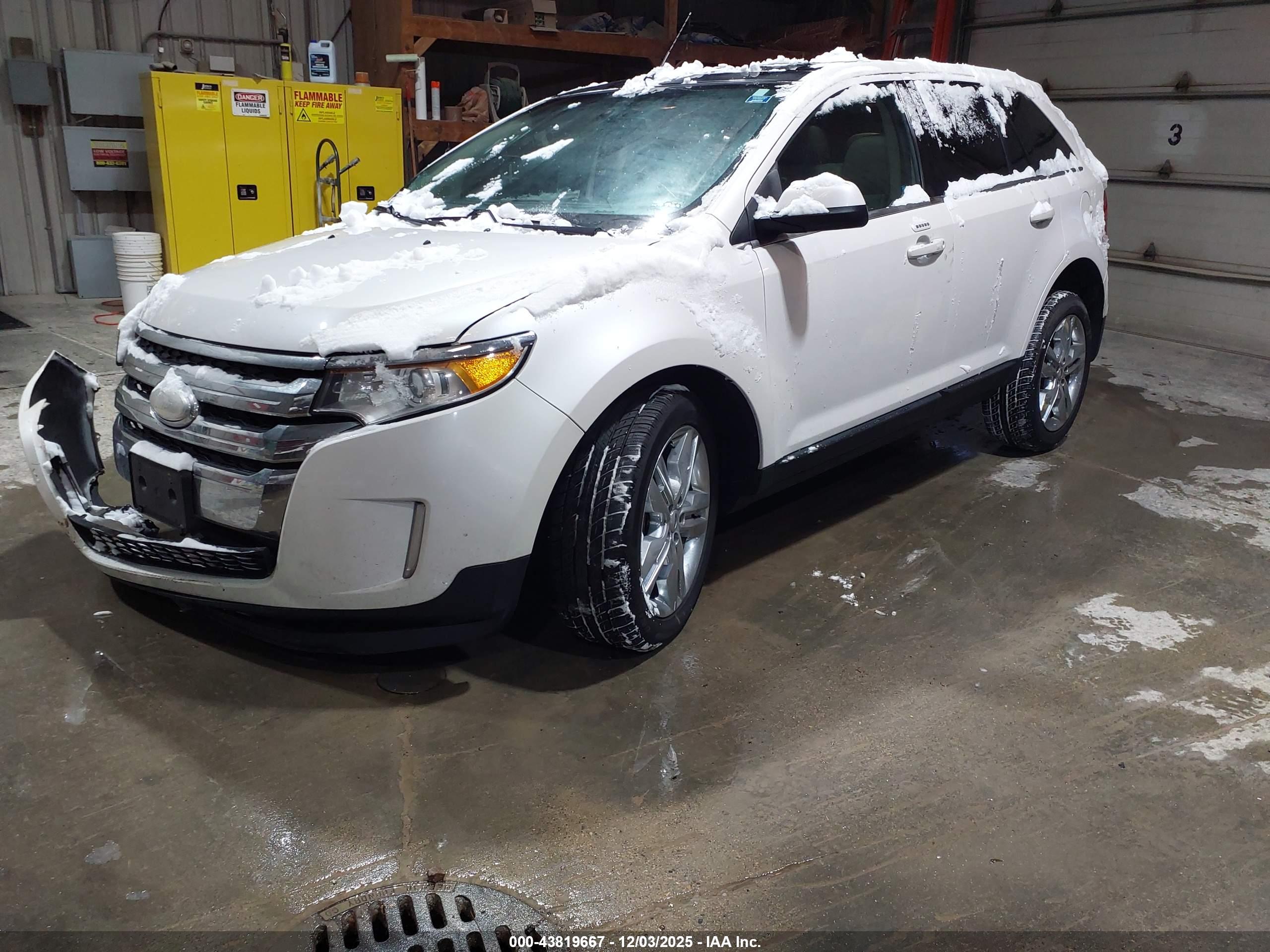 FORD EDGE image 2
