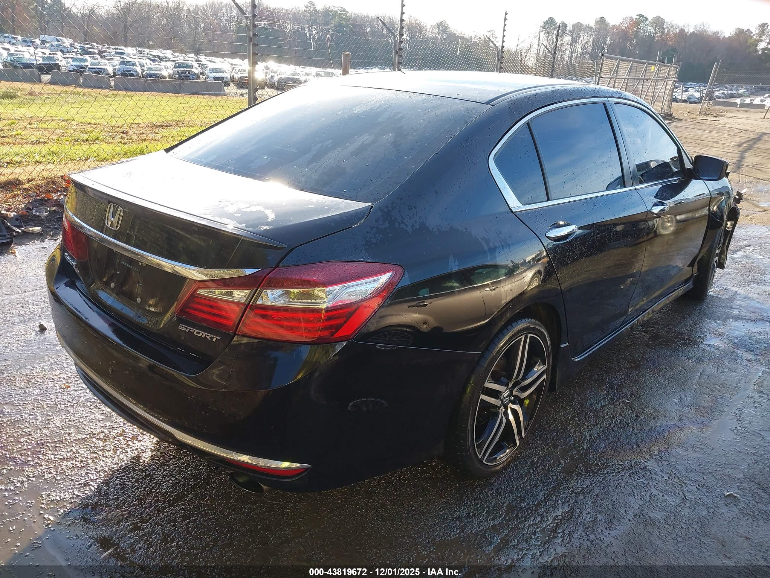 HONDA ACCORD image 4