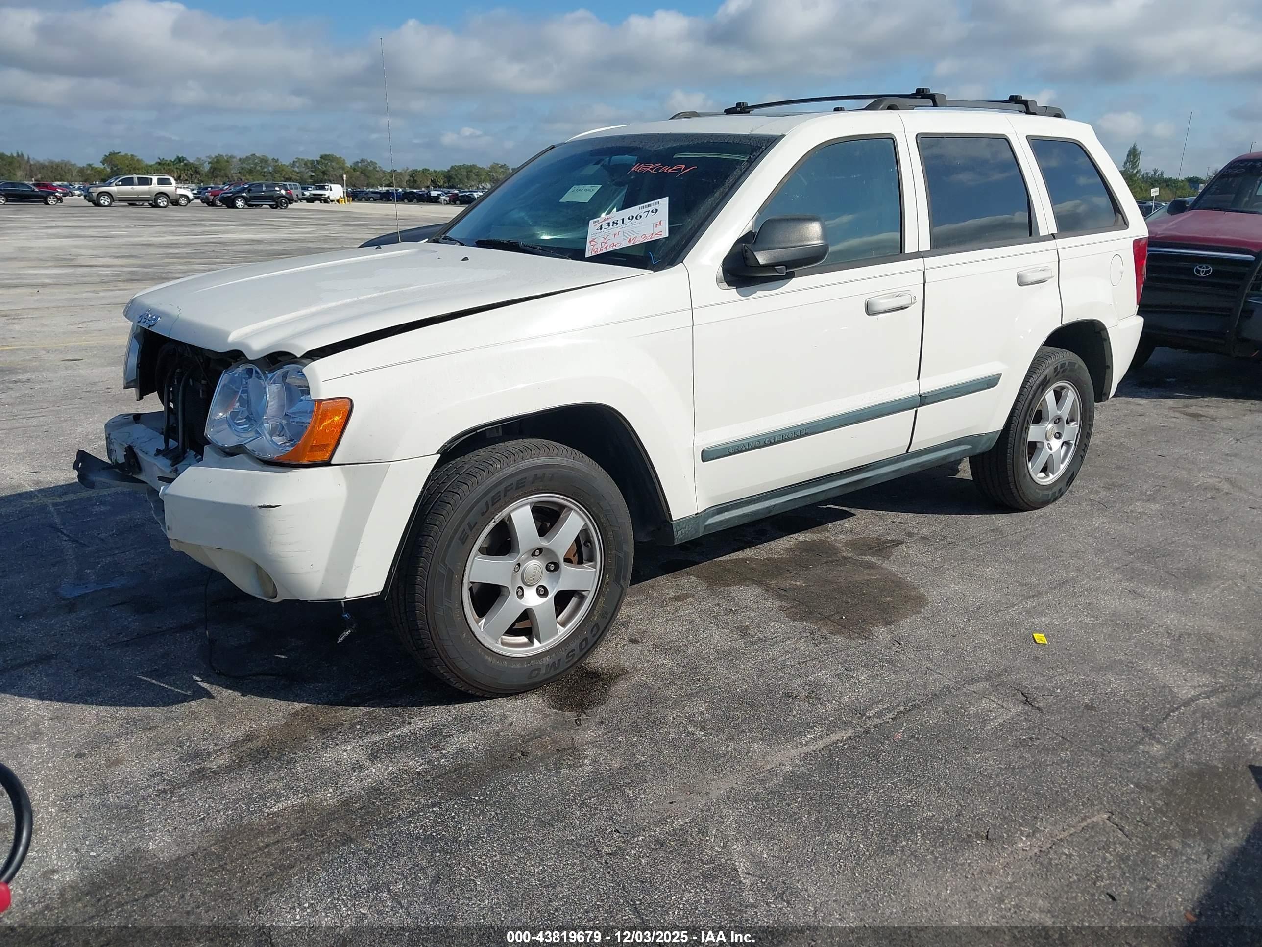 JEEP GRAND image 2