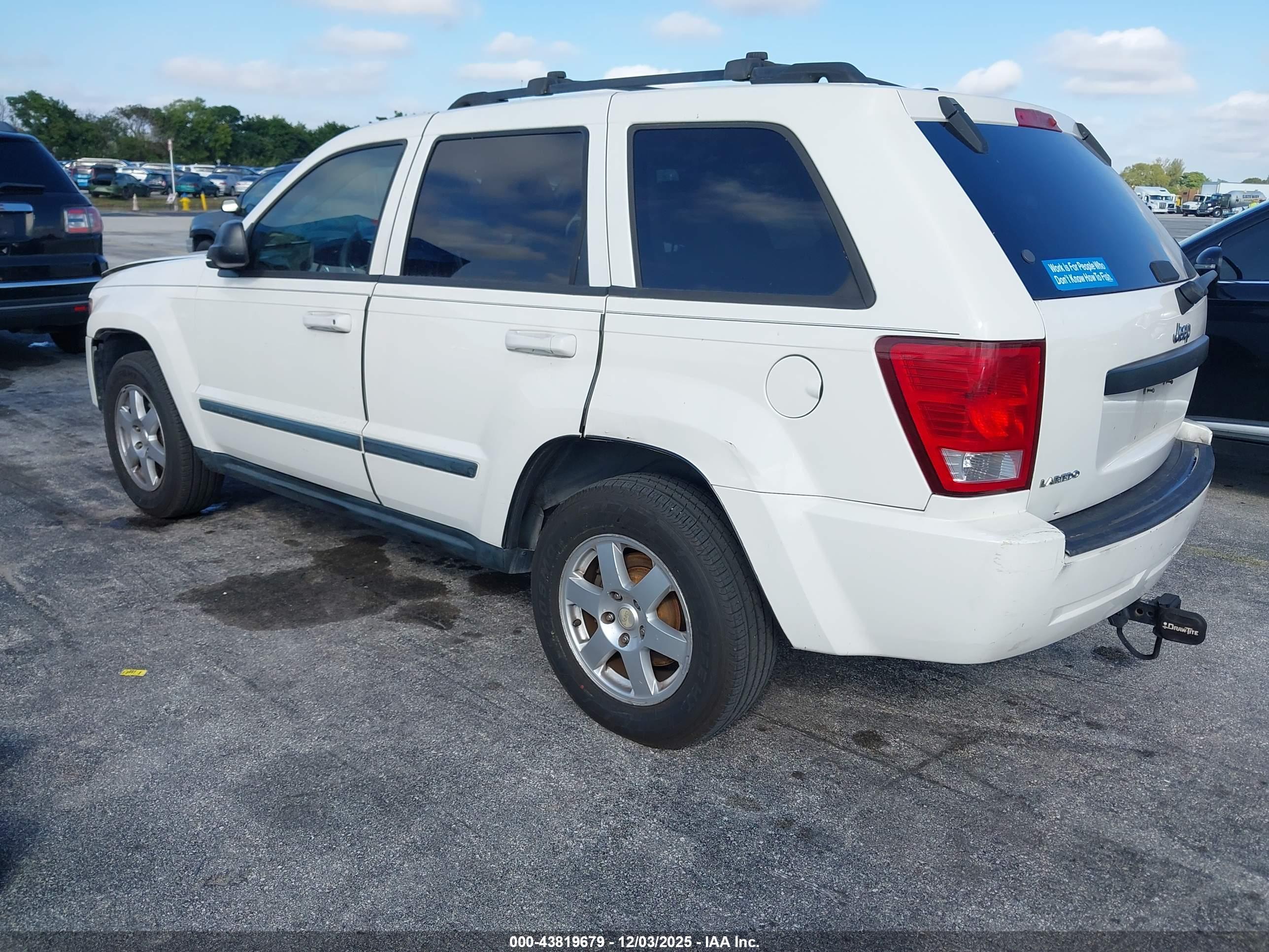 JEEP GRAND image 3