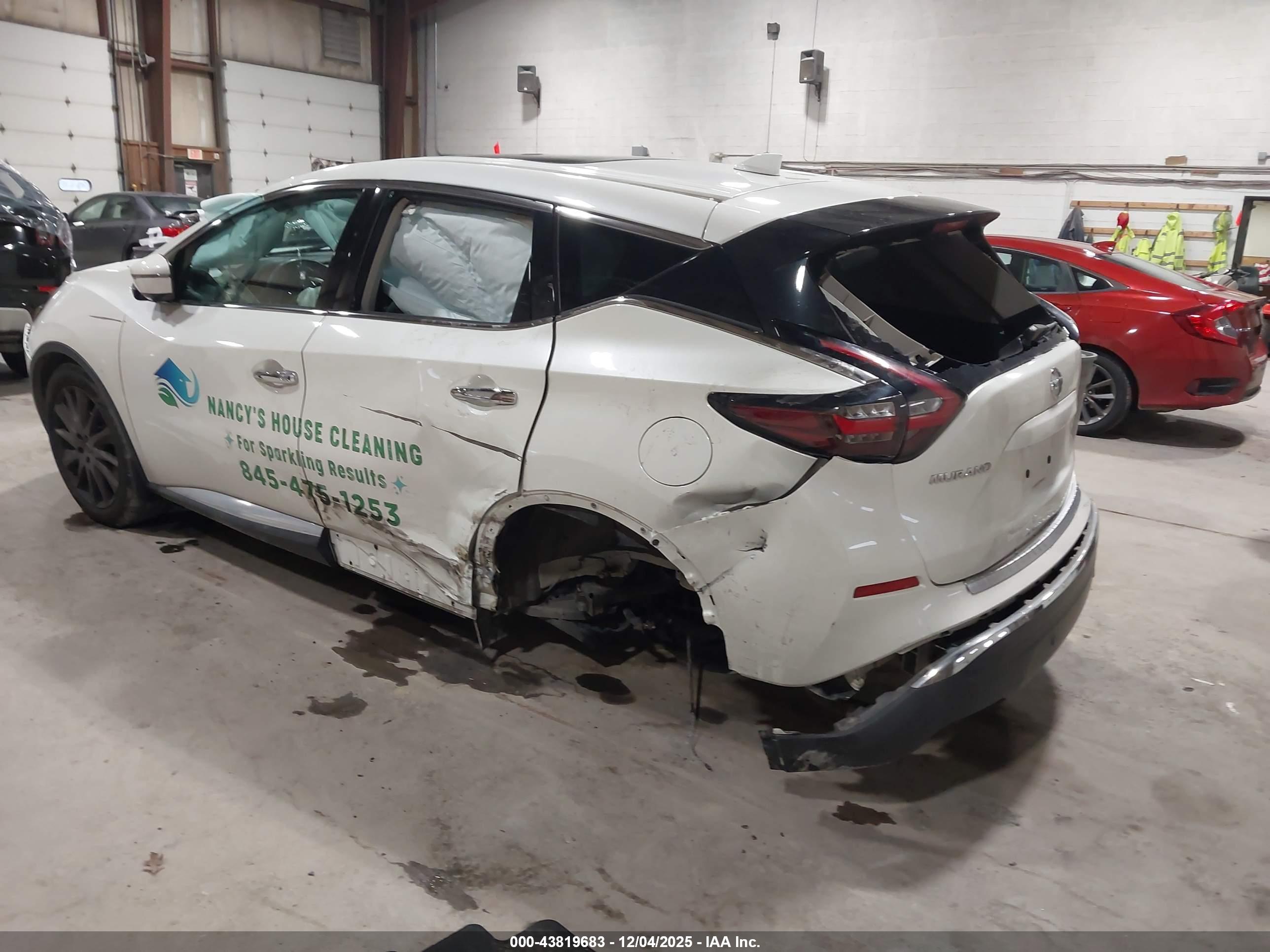 NISSAN MURANO image 3