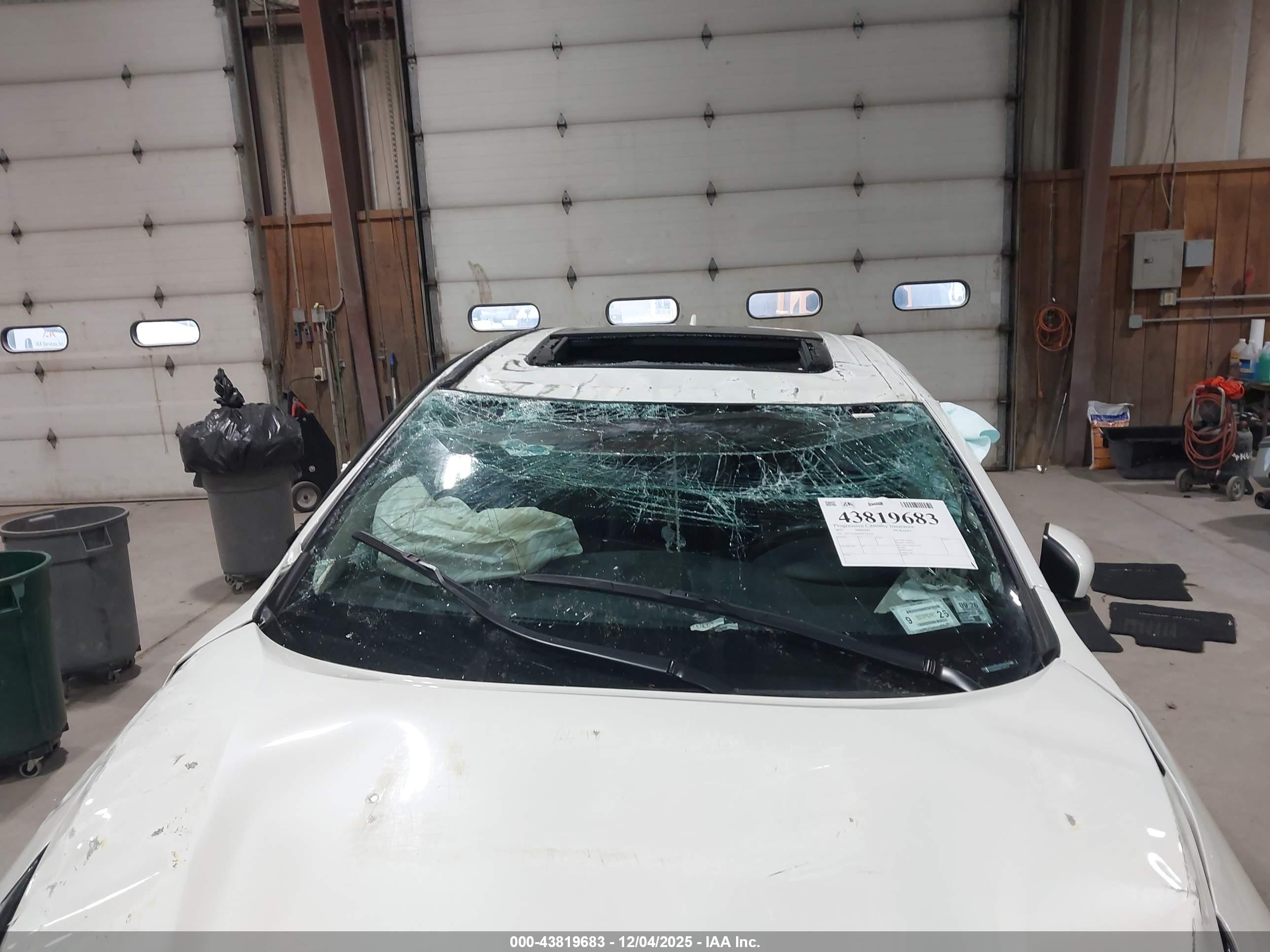 NISSAN MURANO image 6