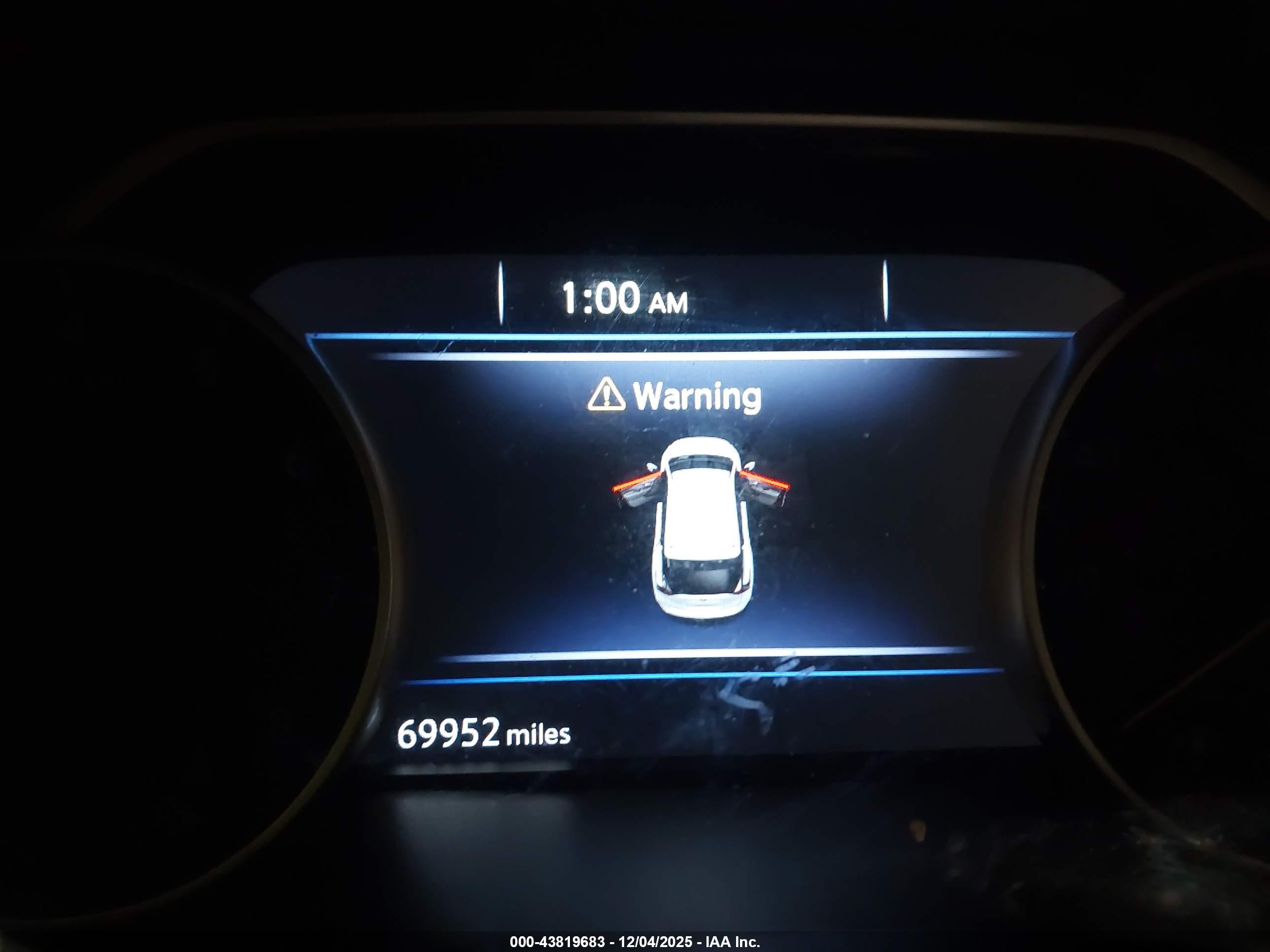 NISSAN MURANO image 7