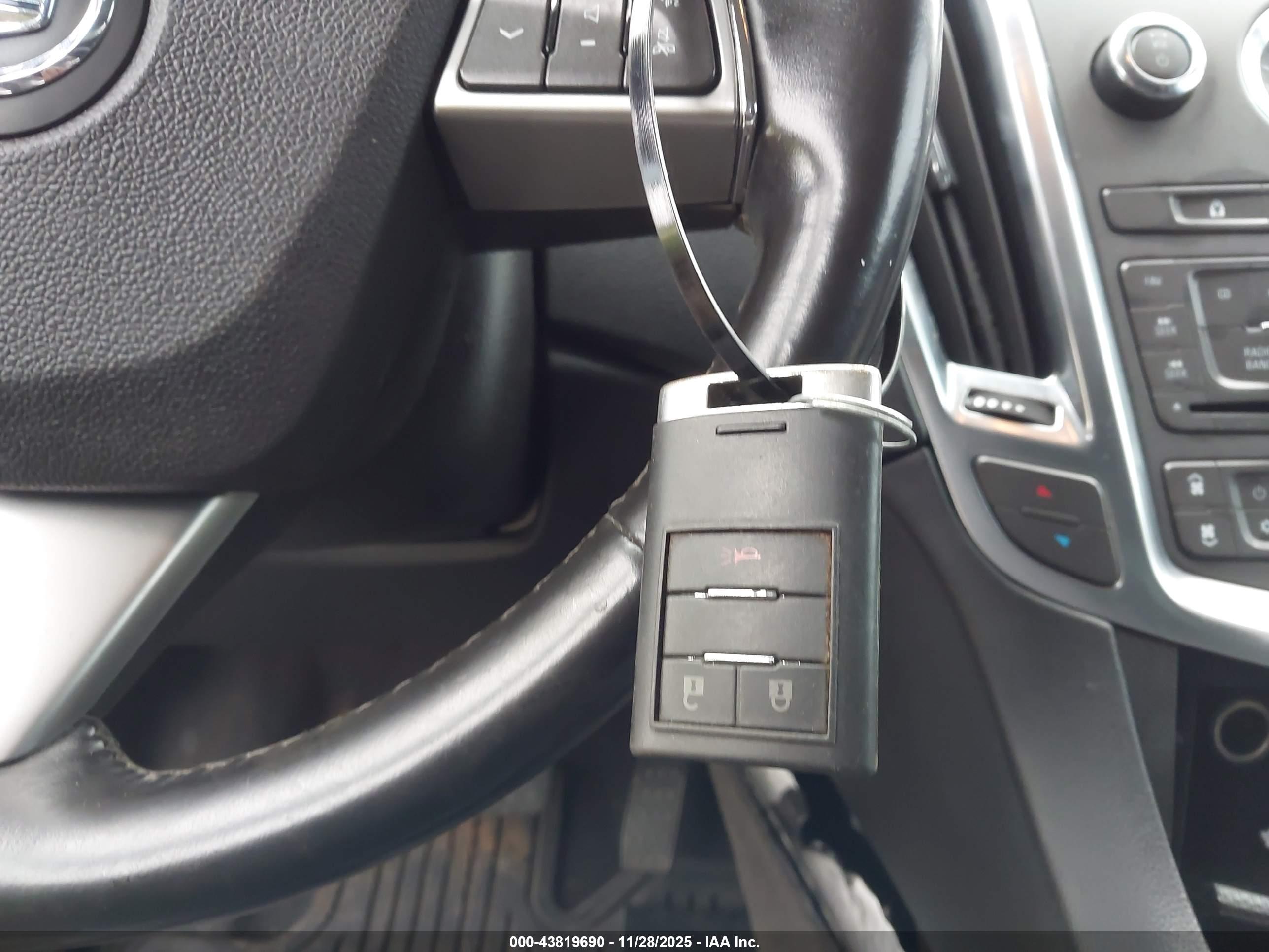 CADILLAC SRX image 11