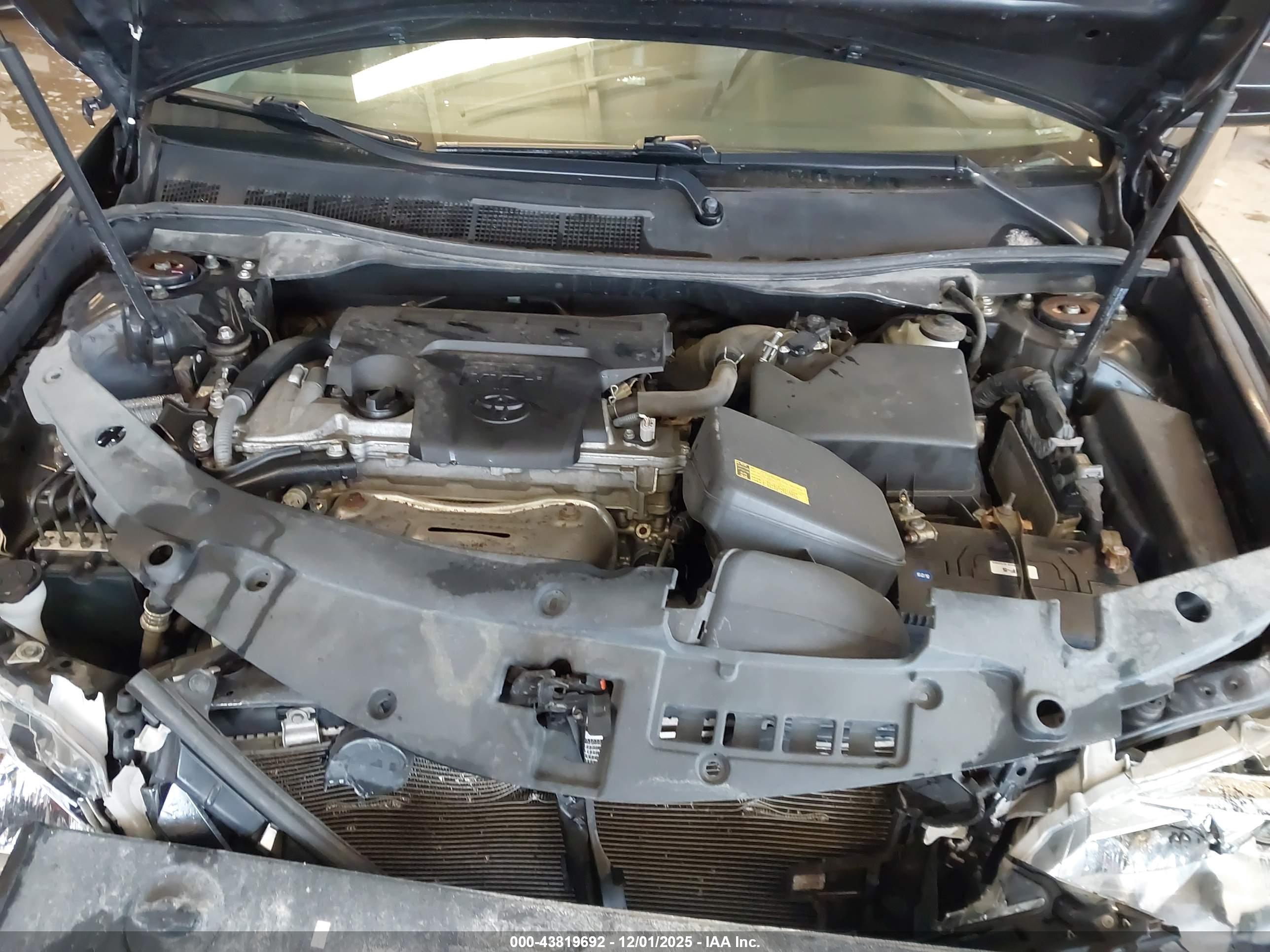 TOYOTA CAMRY image 10