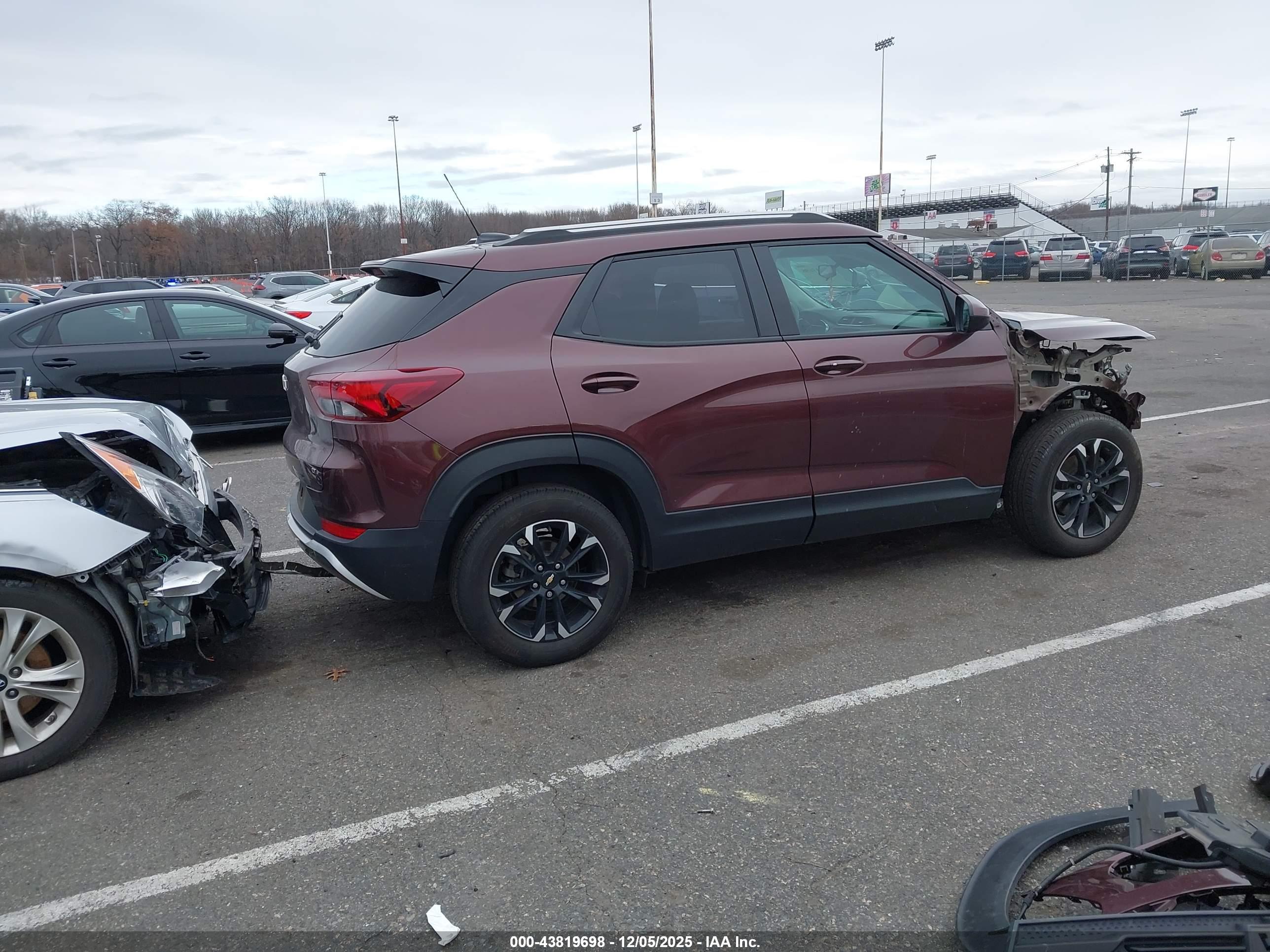 CHEVROLET TRAILBLAZER image 4