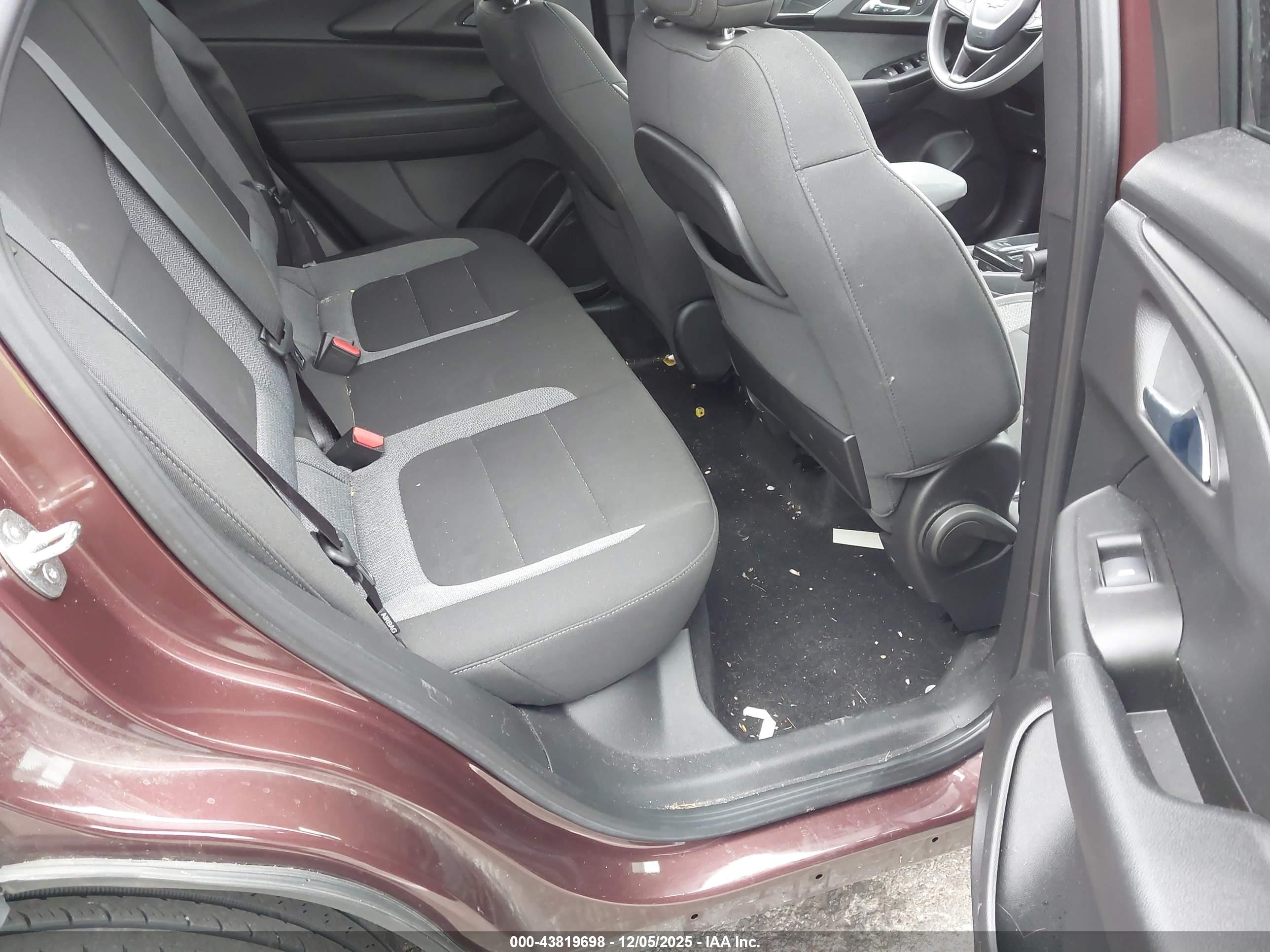 CHEVROLET TRAILBLAZER image 8
