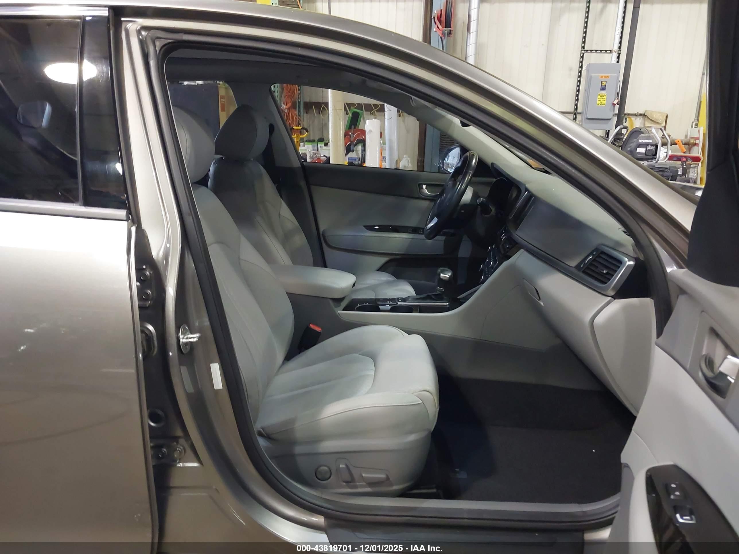 KIA OPTIMA image 5