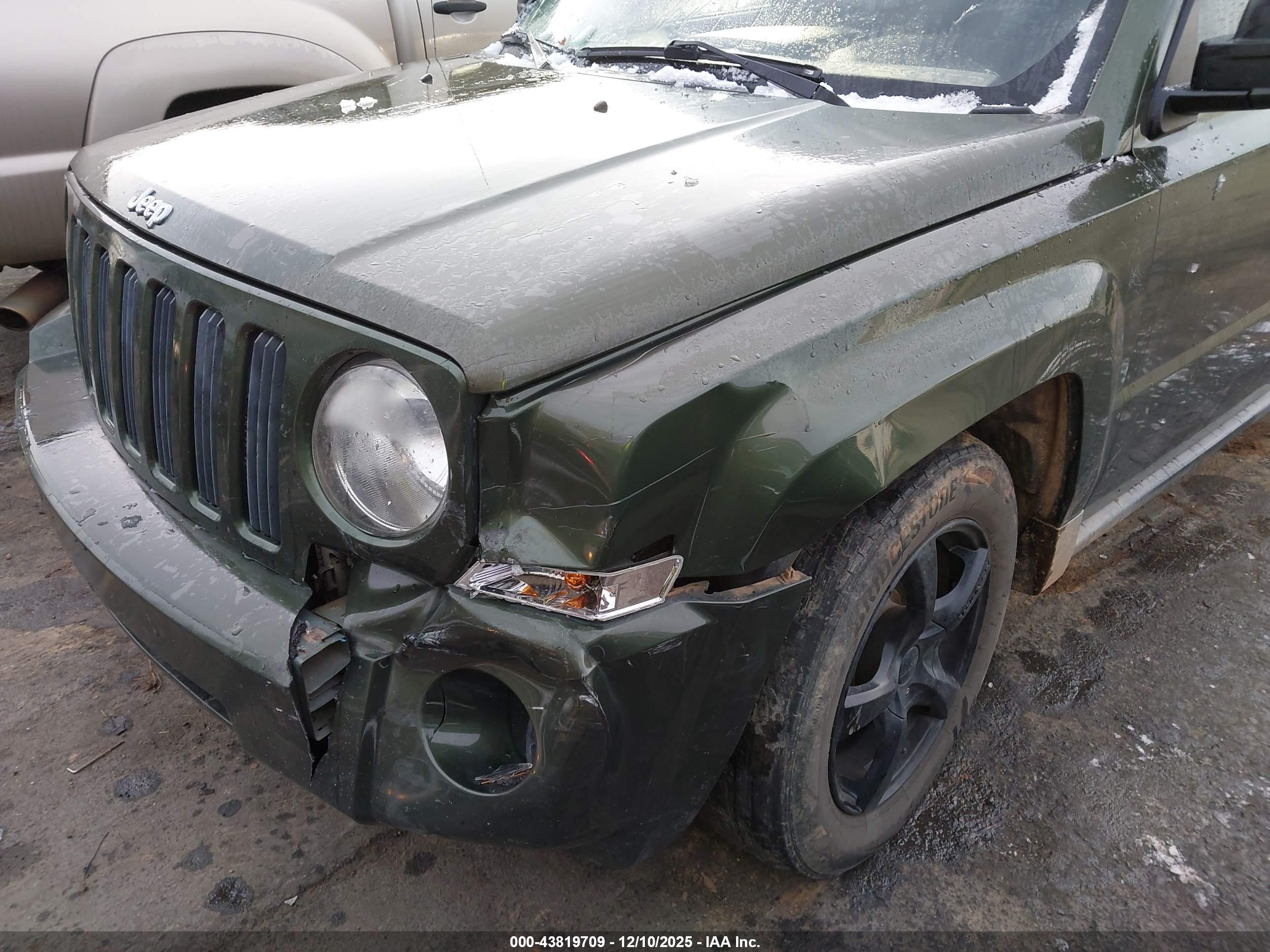 JEEP PATRIOT image 6