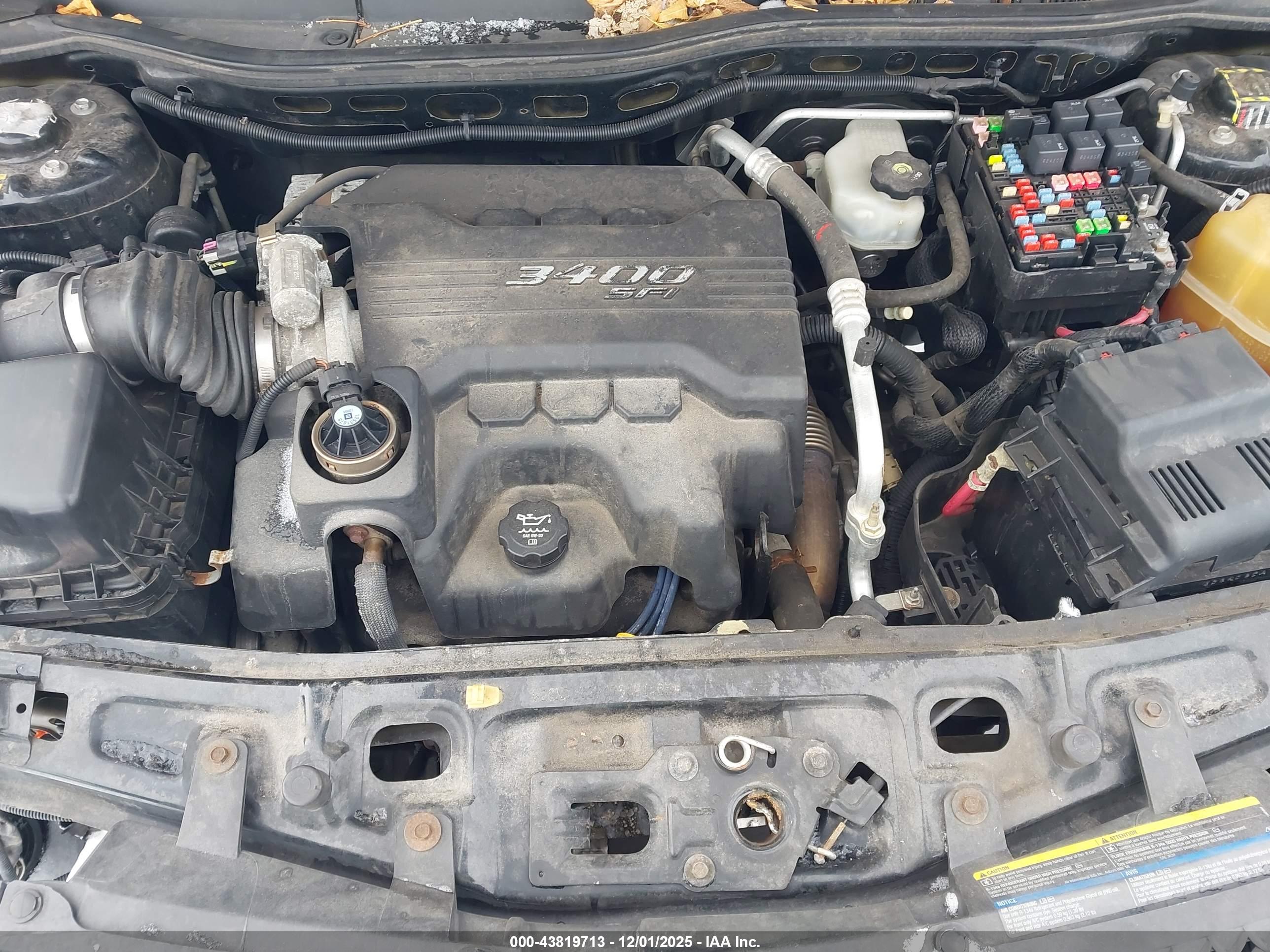 CHEVROLET EQUINOX image 10