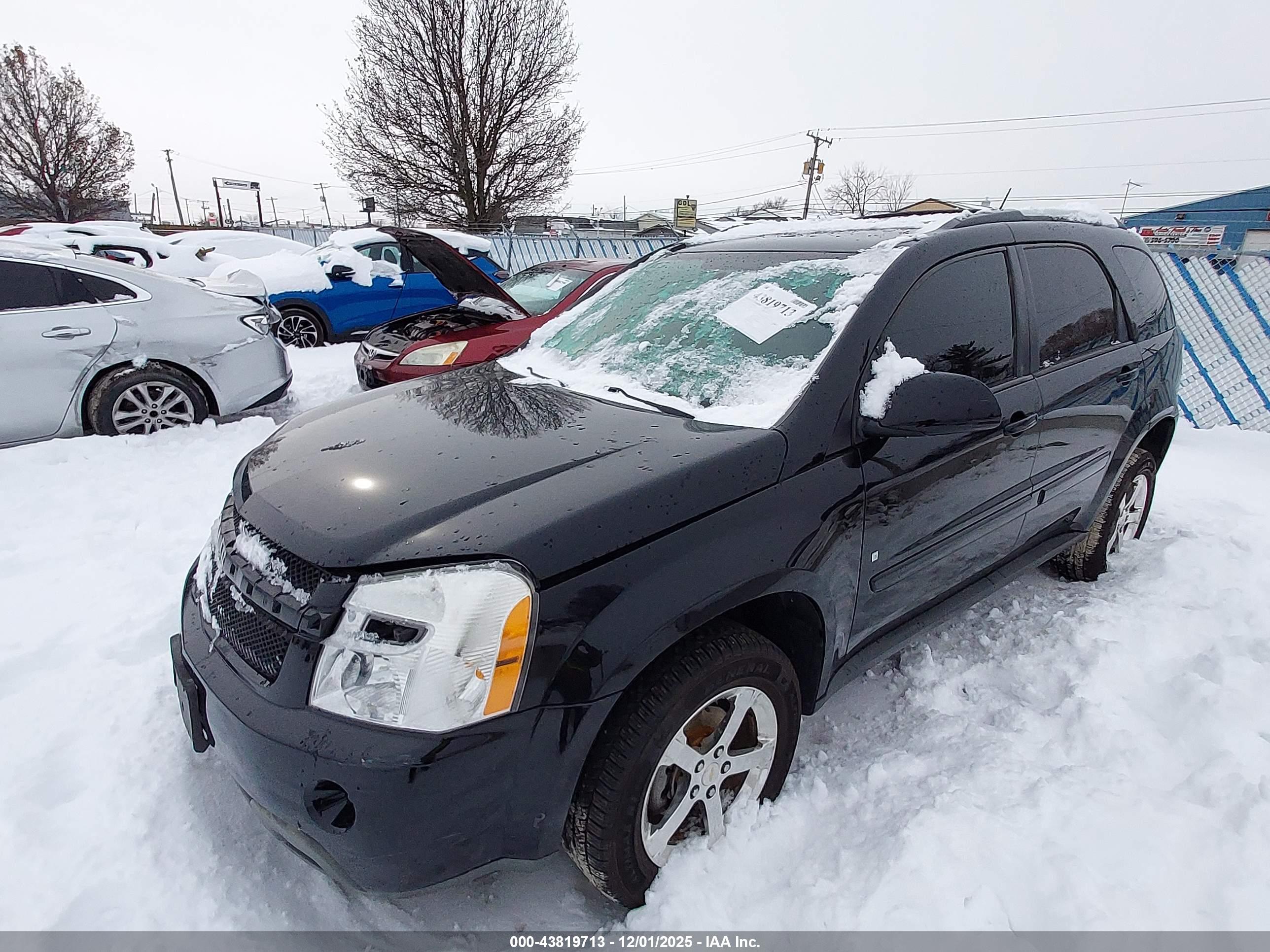 CHEVROLET EQUINOX image 2