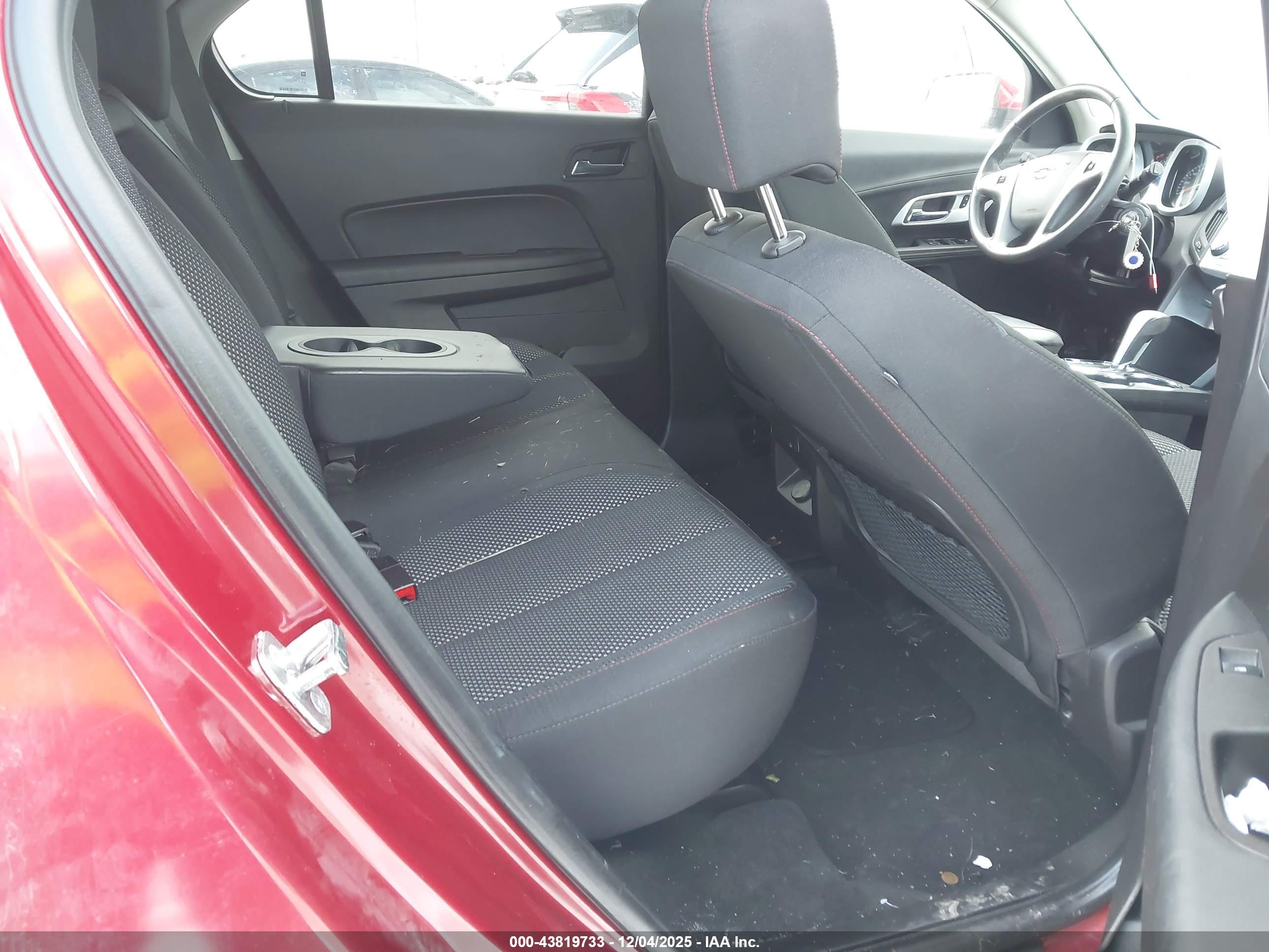 CHEVROLET EQUINOX image 8