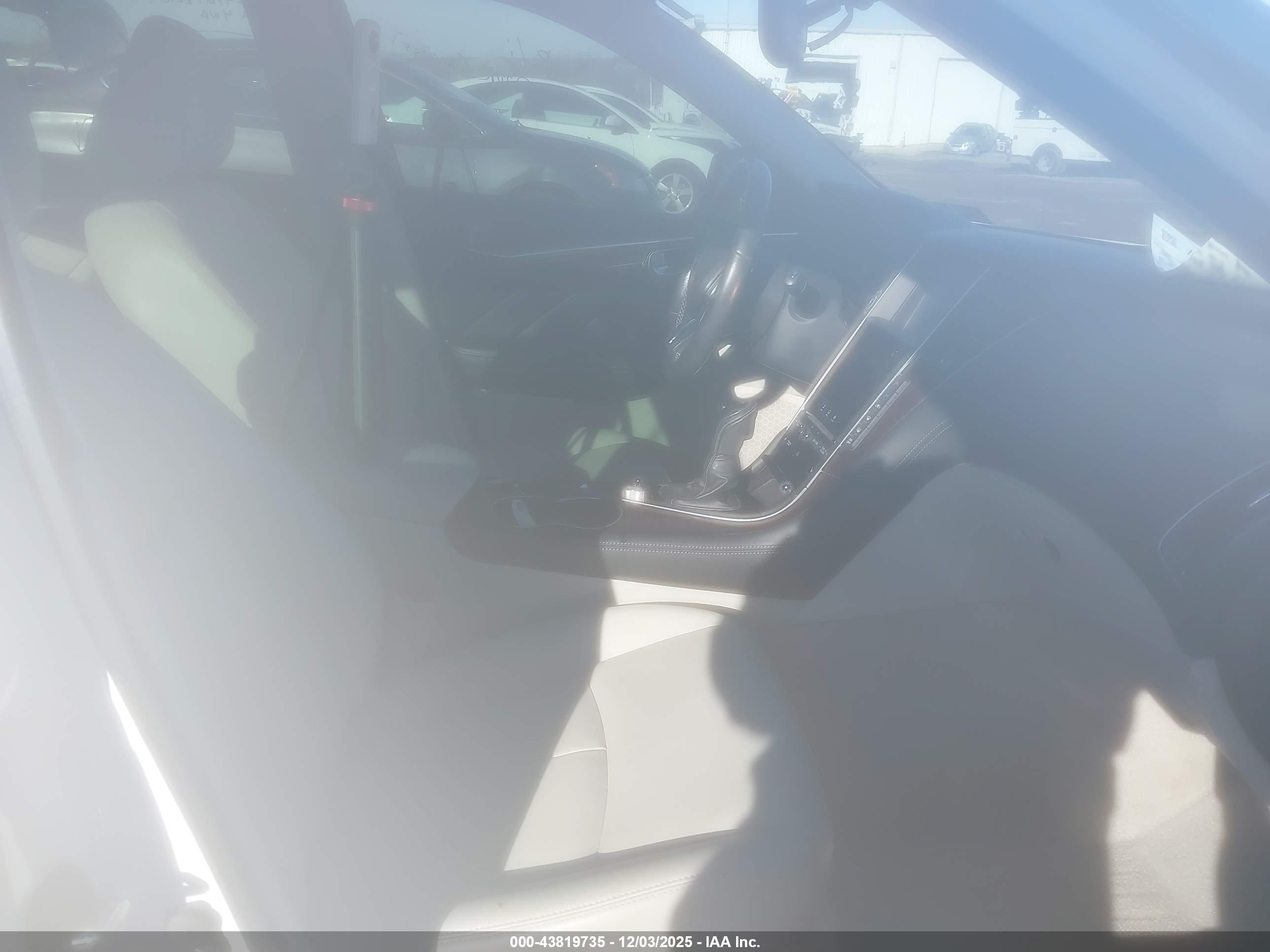 INFINITI Q50 image 5