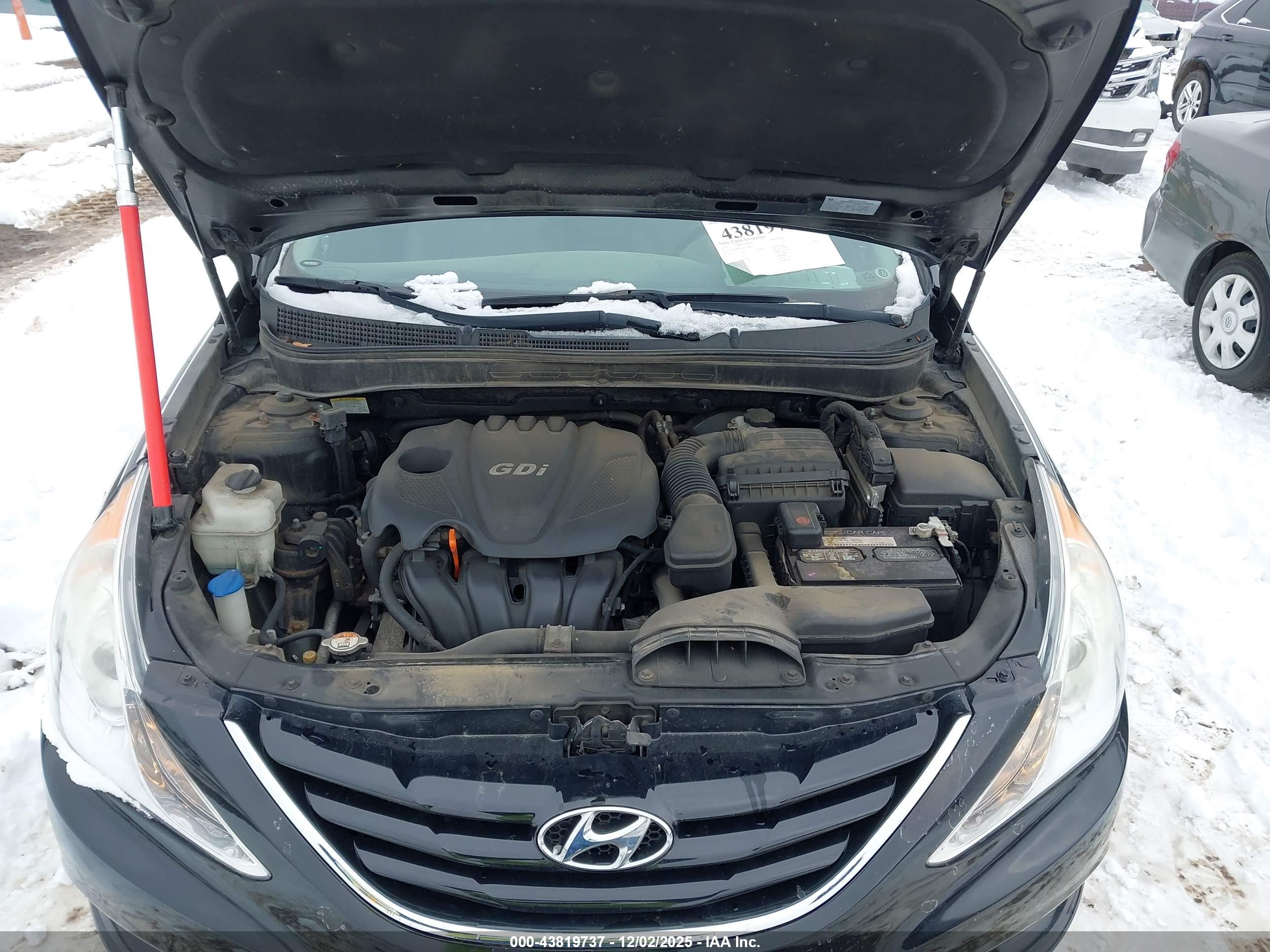 HYUNDAI SONATA image 10