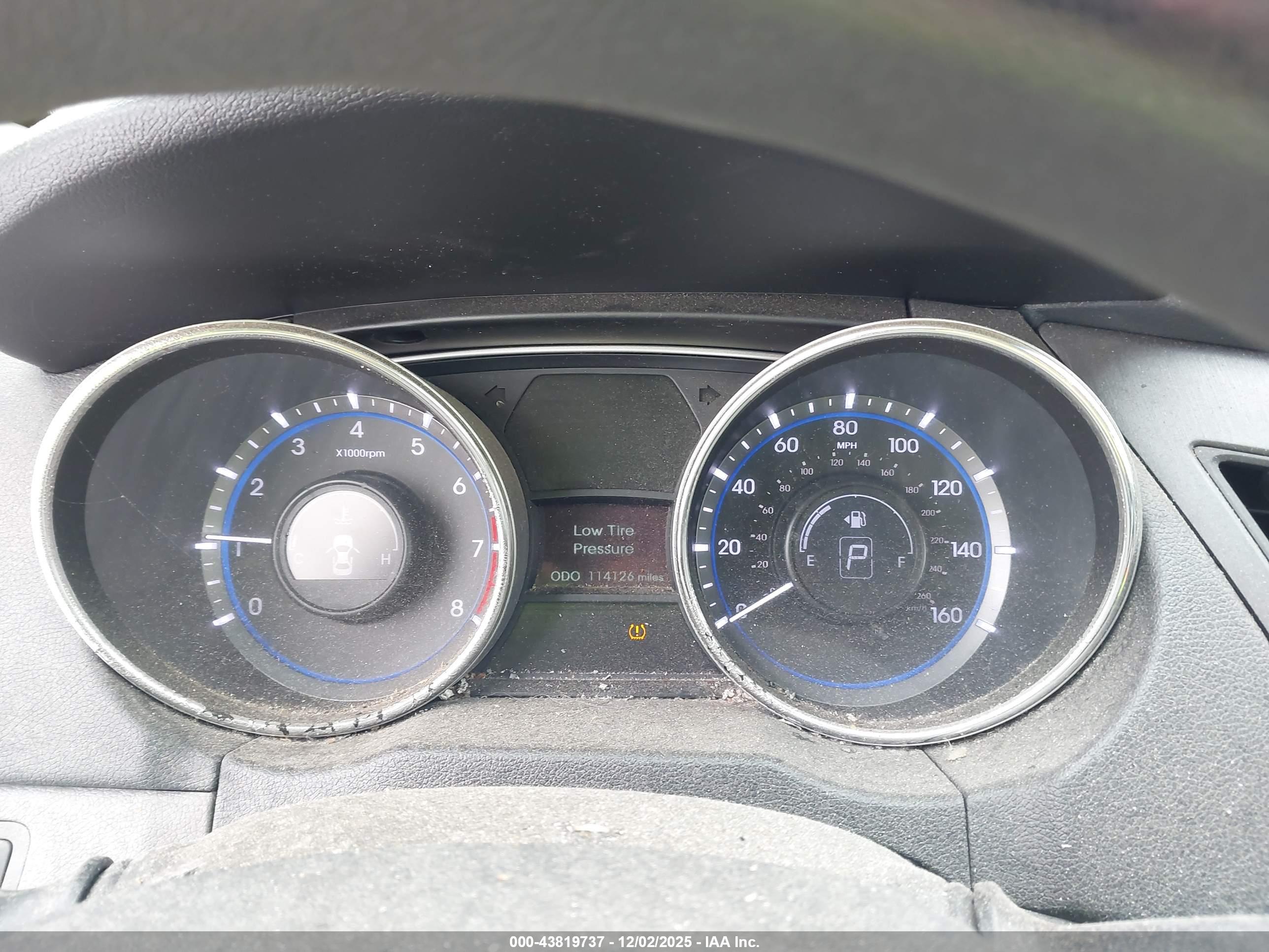 HYUNDAI SONATA image 7