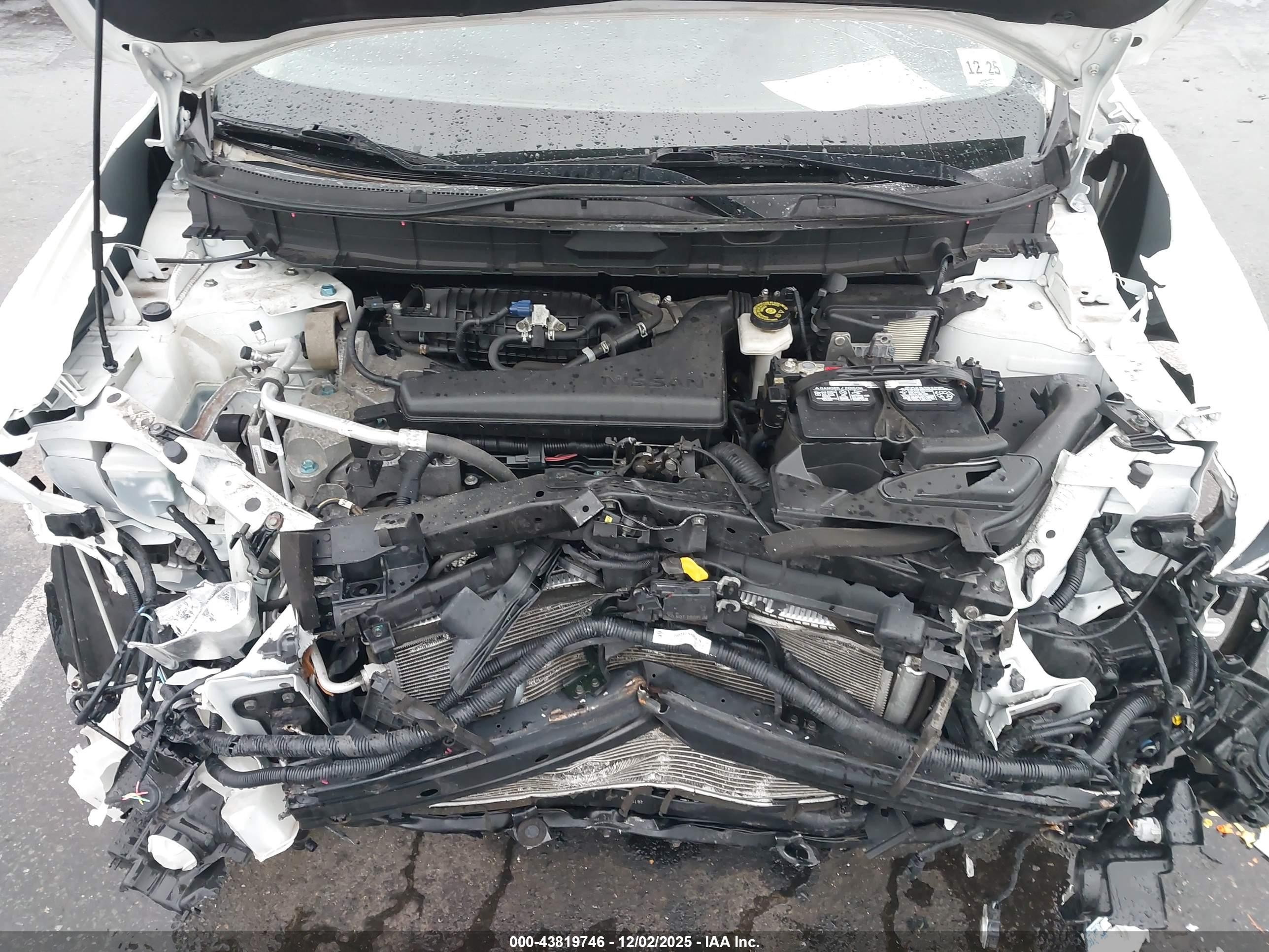 NISSAN ROGUE image 10