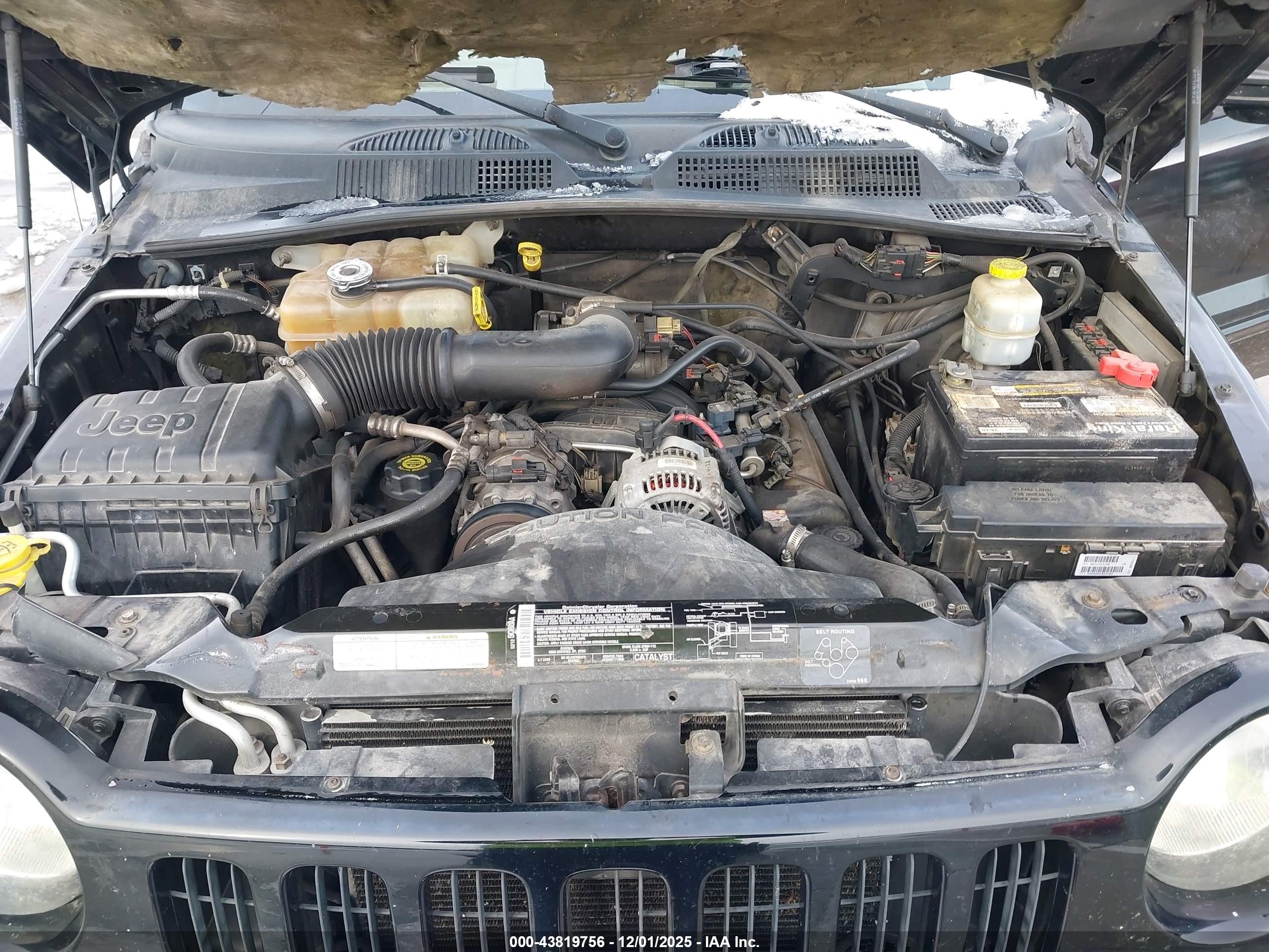 JEEP LIBERTY image 10