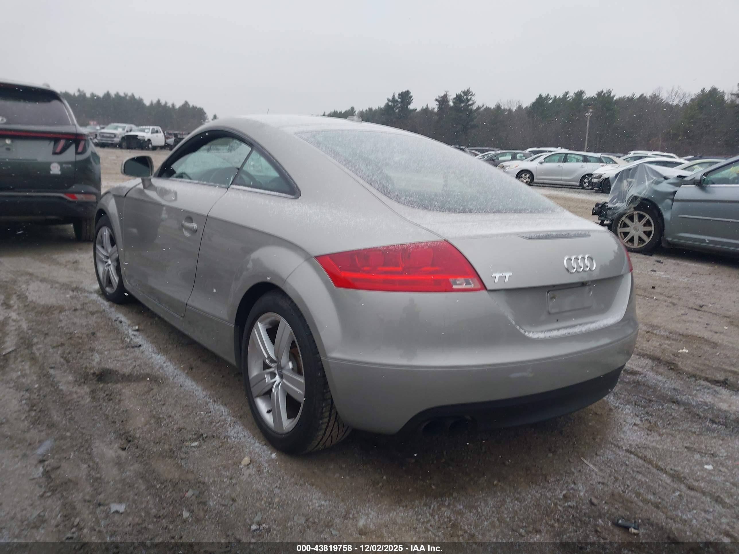 AUDI TT image 3