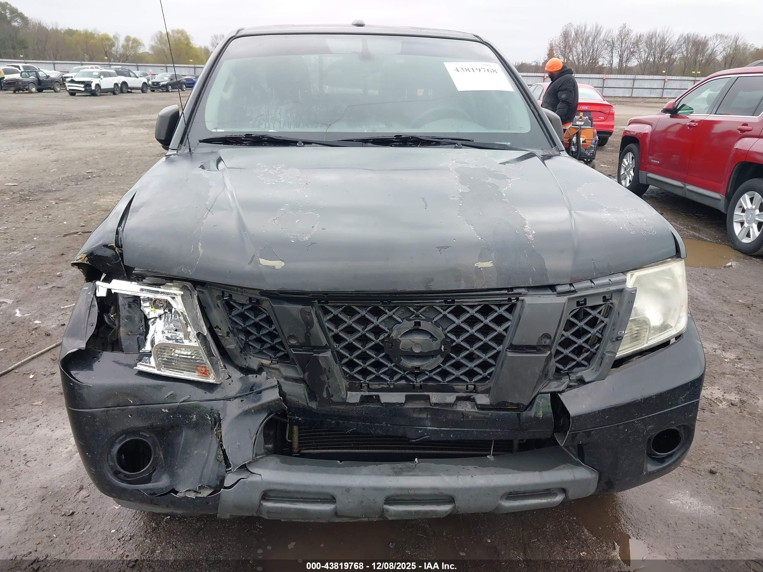 NISSAN FRONTIER image 6