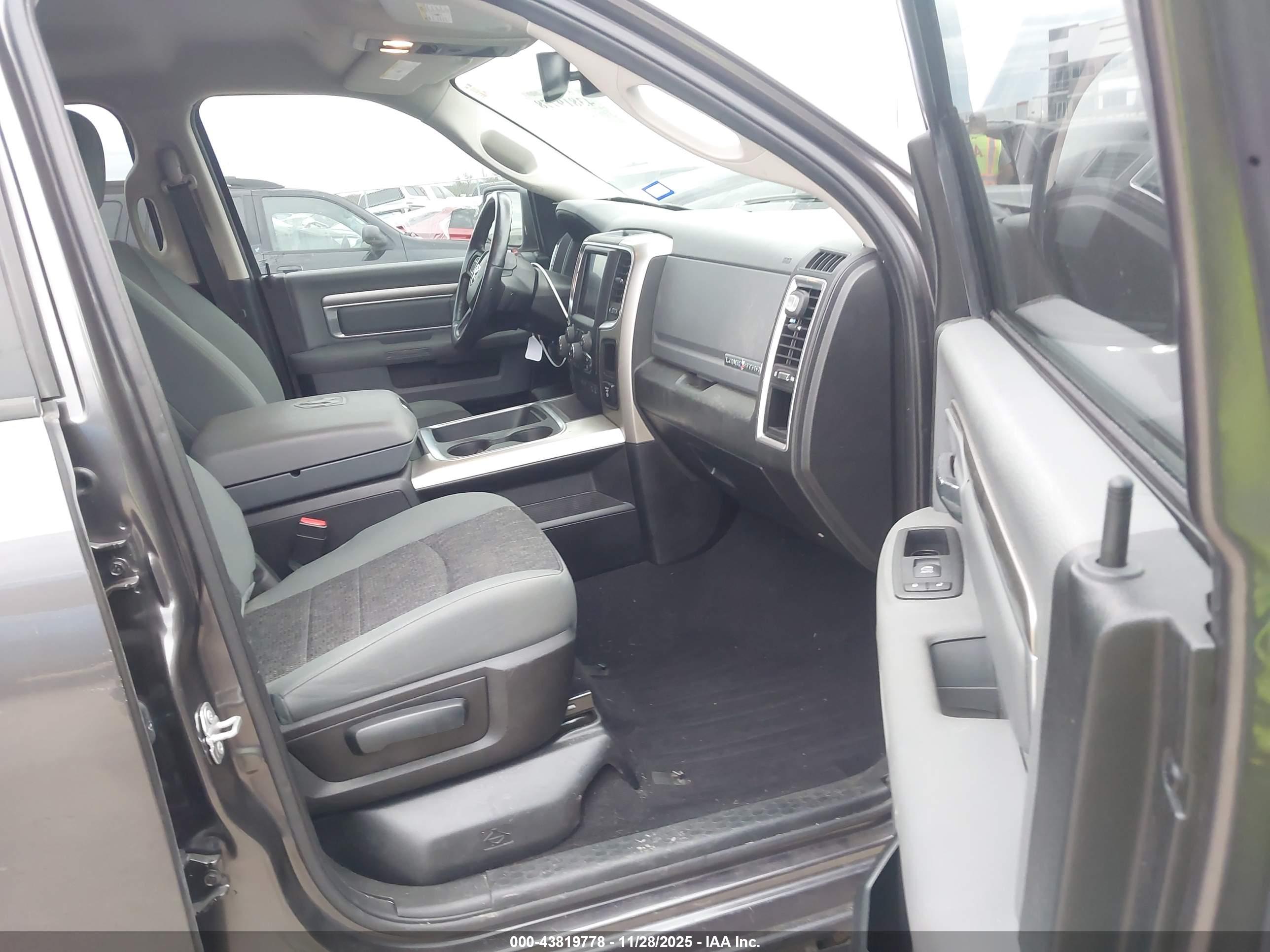 RAM 1500 image 5