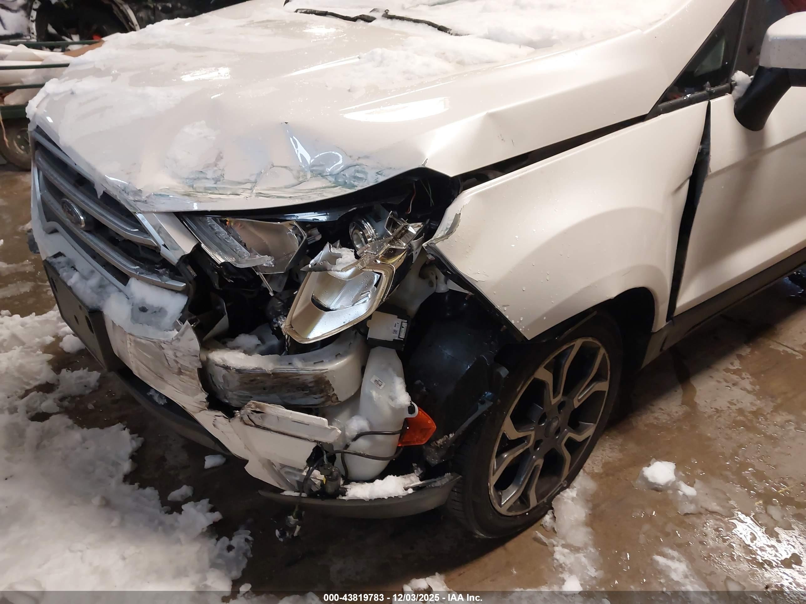 FORD ECOSPORT image 6