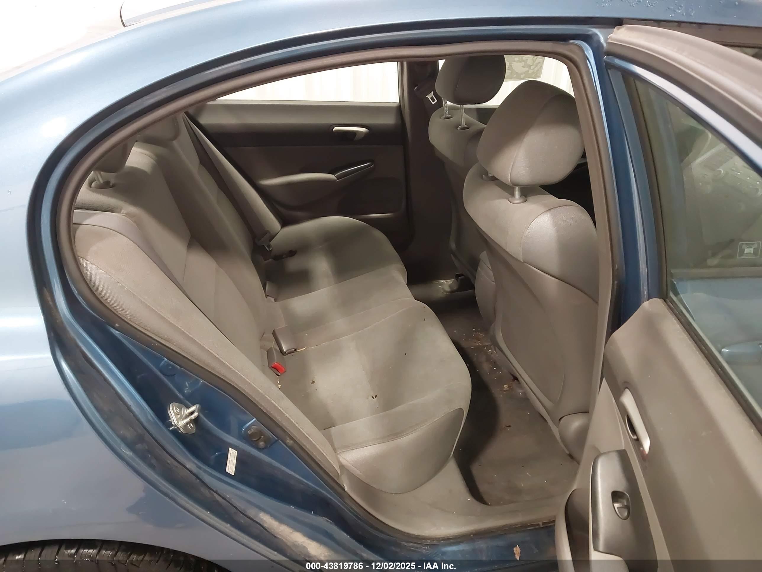 HONDA CIVIC image 8