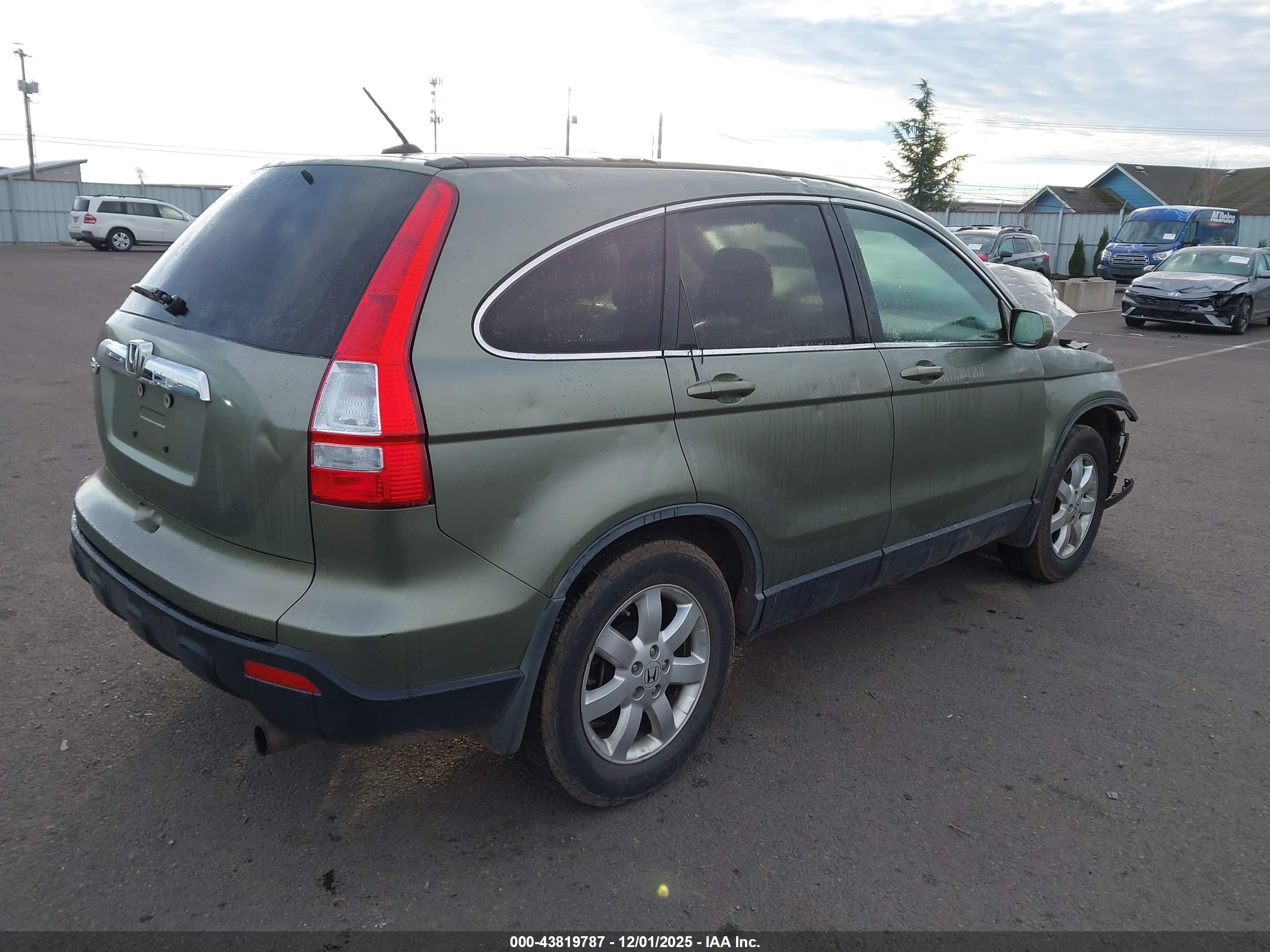 HONDA CR-V image 4
