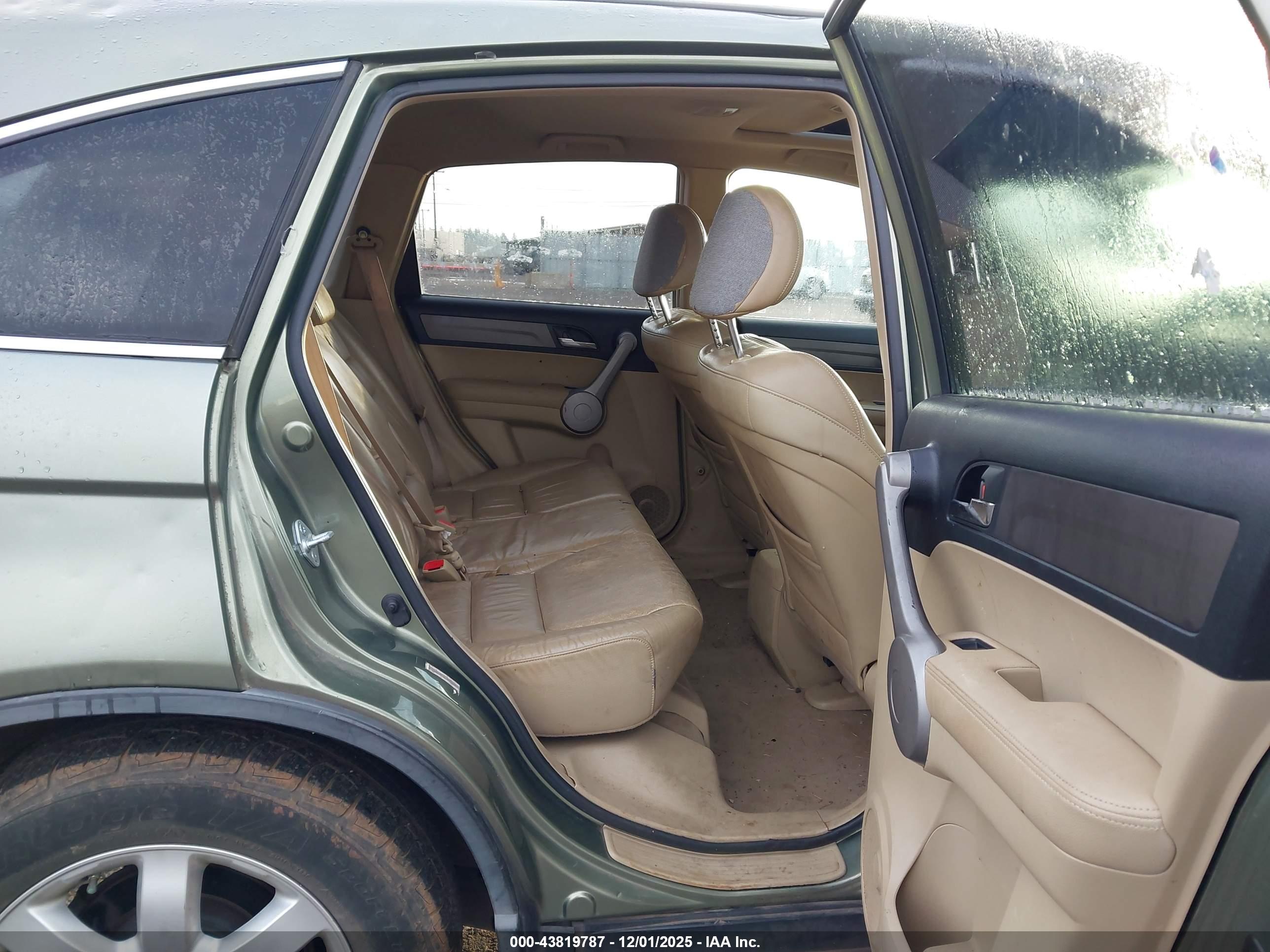 HONDA CR-V image 8