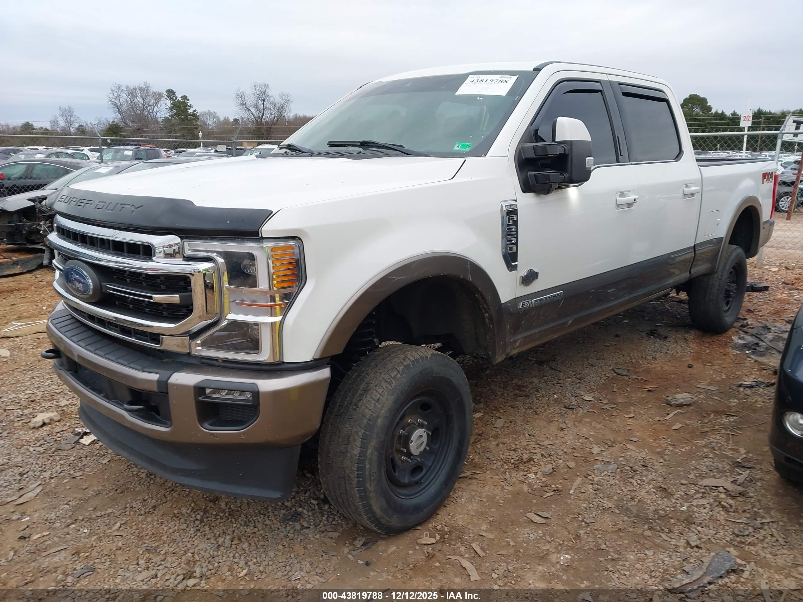 FORD F-250 image 2