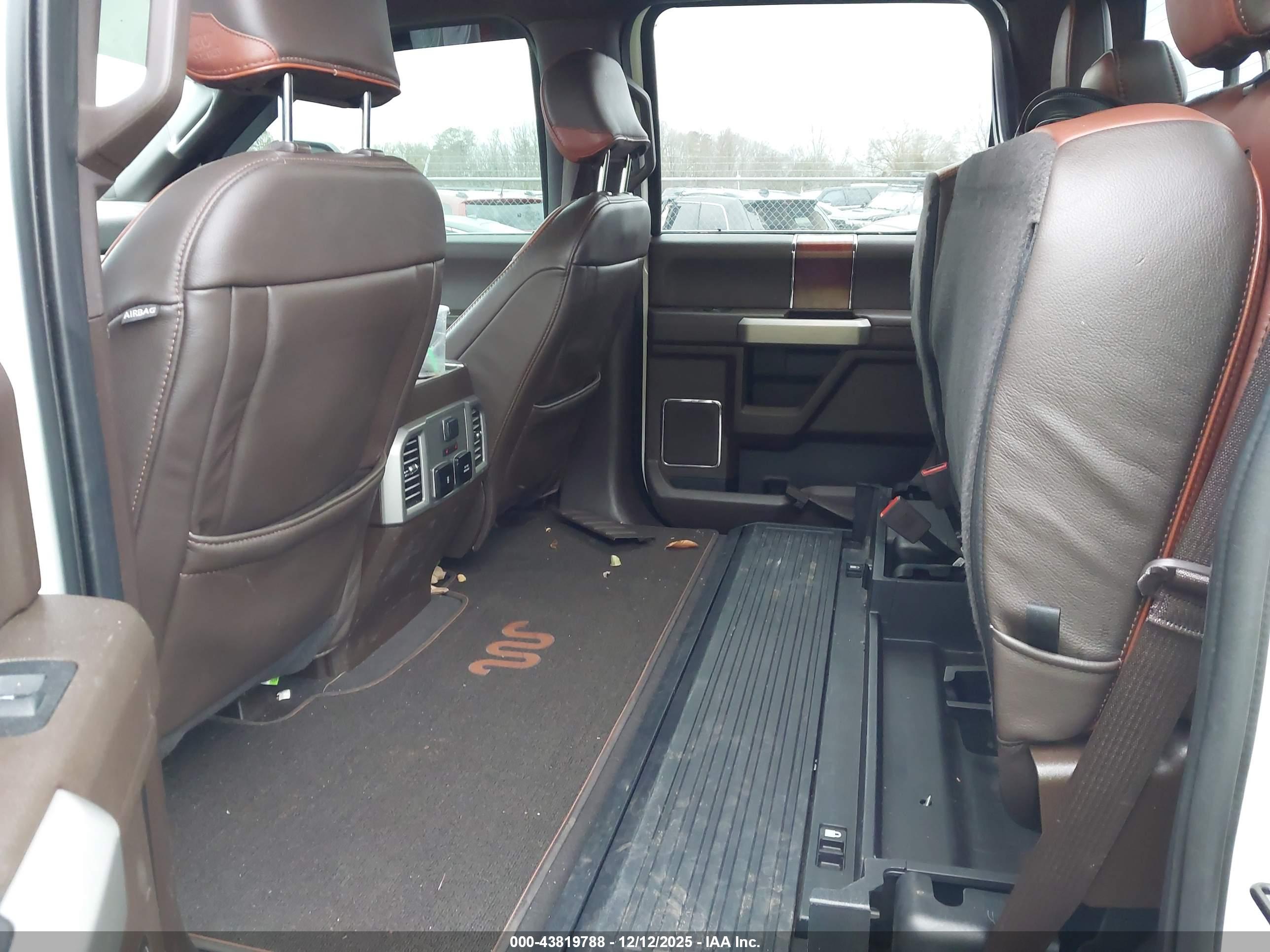FORD F-250 image 8