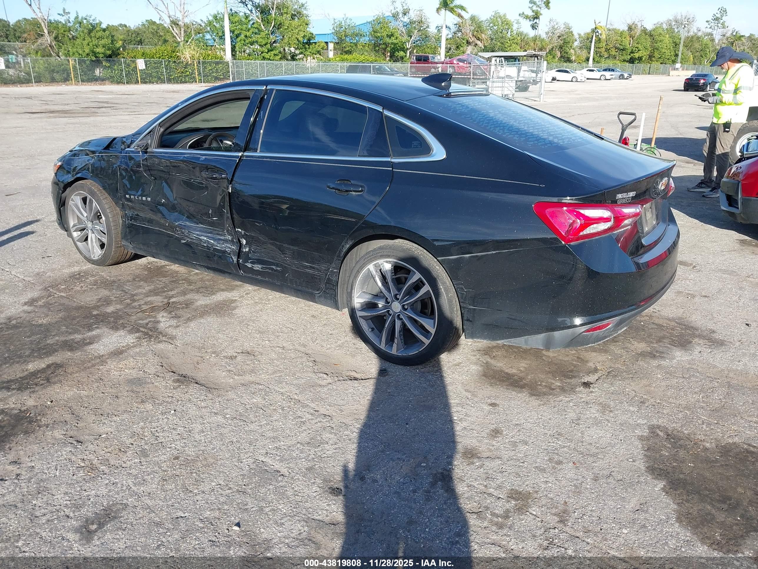 CHEVROLET MALIBU image 3