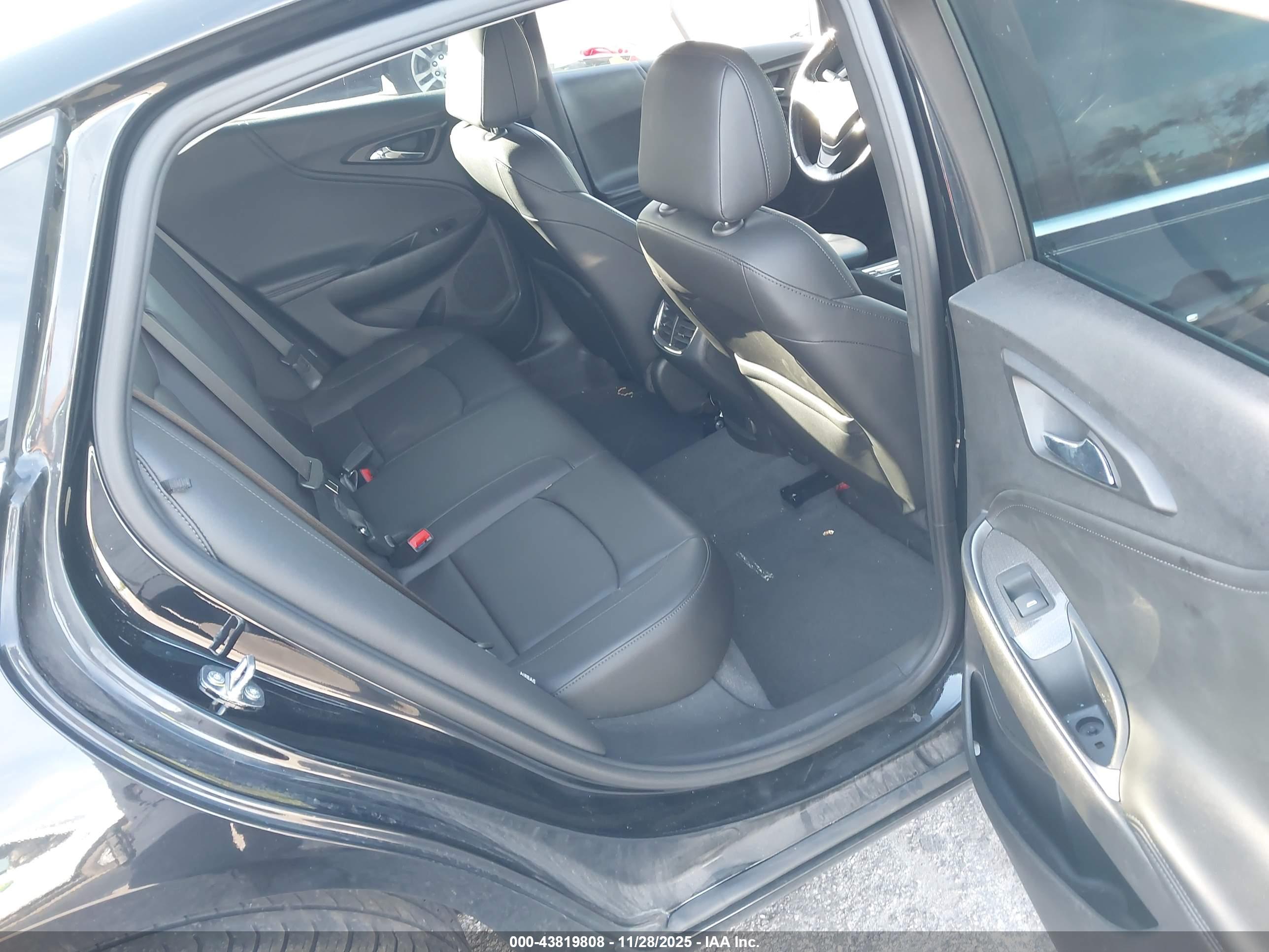 CHEVROLET MALIBU image 8