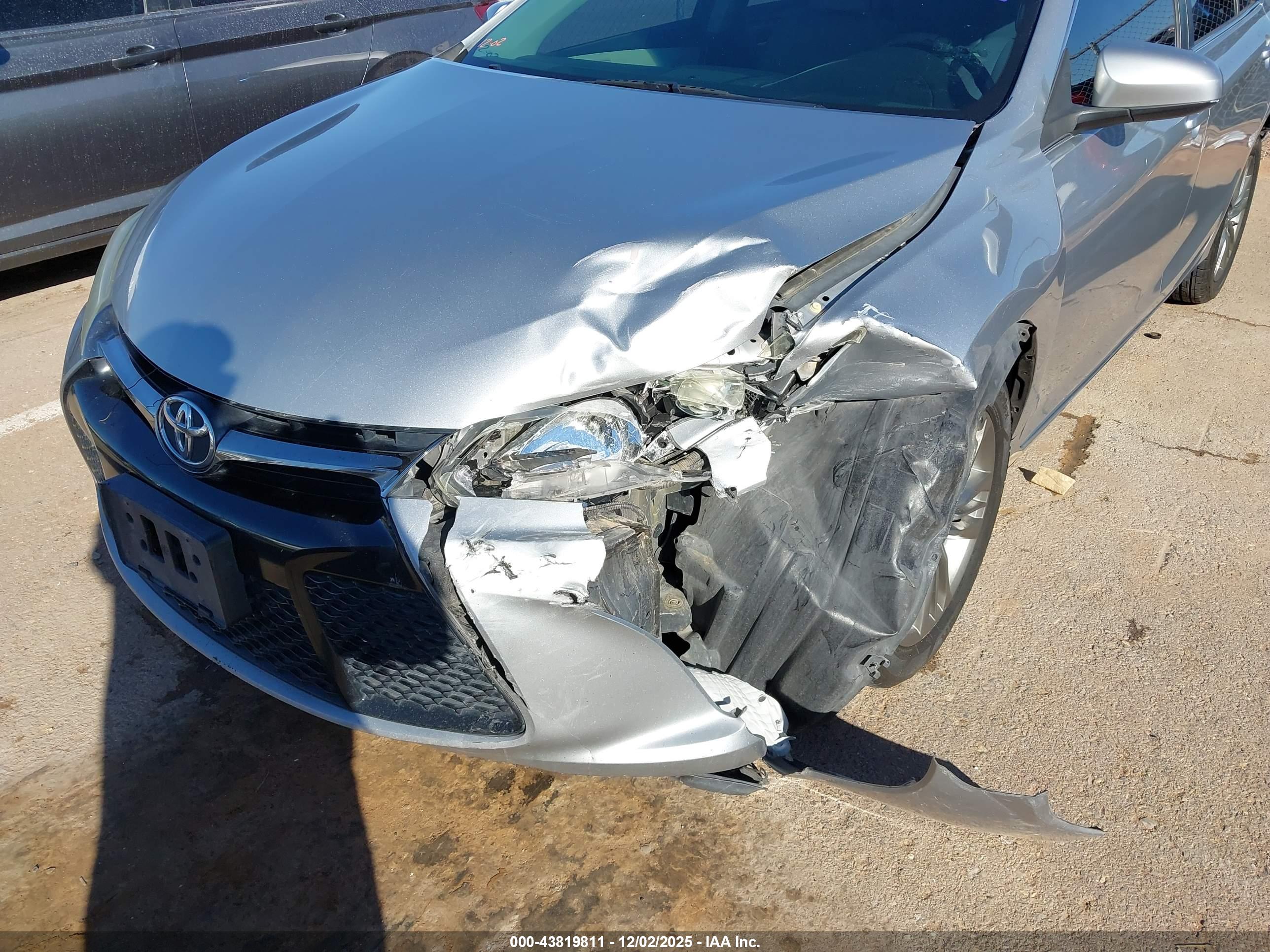 TOYOTA CAMRY image 6