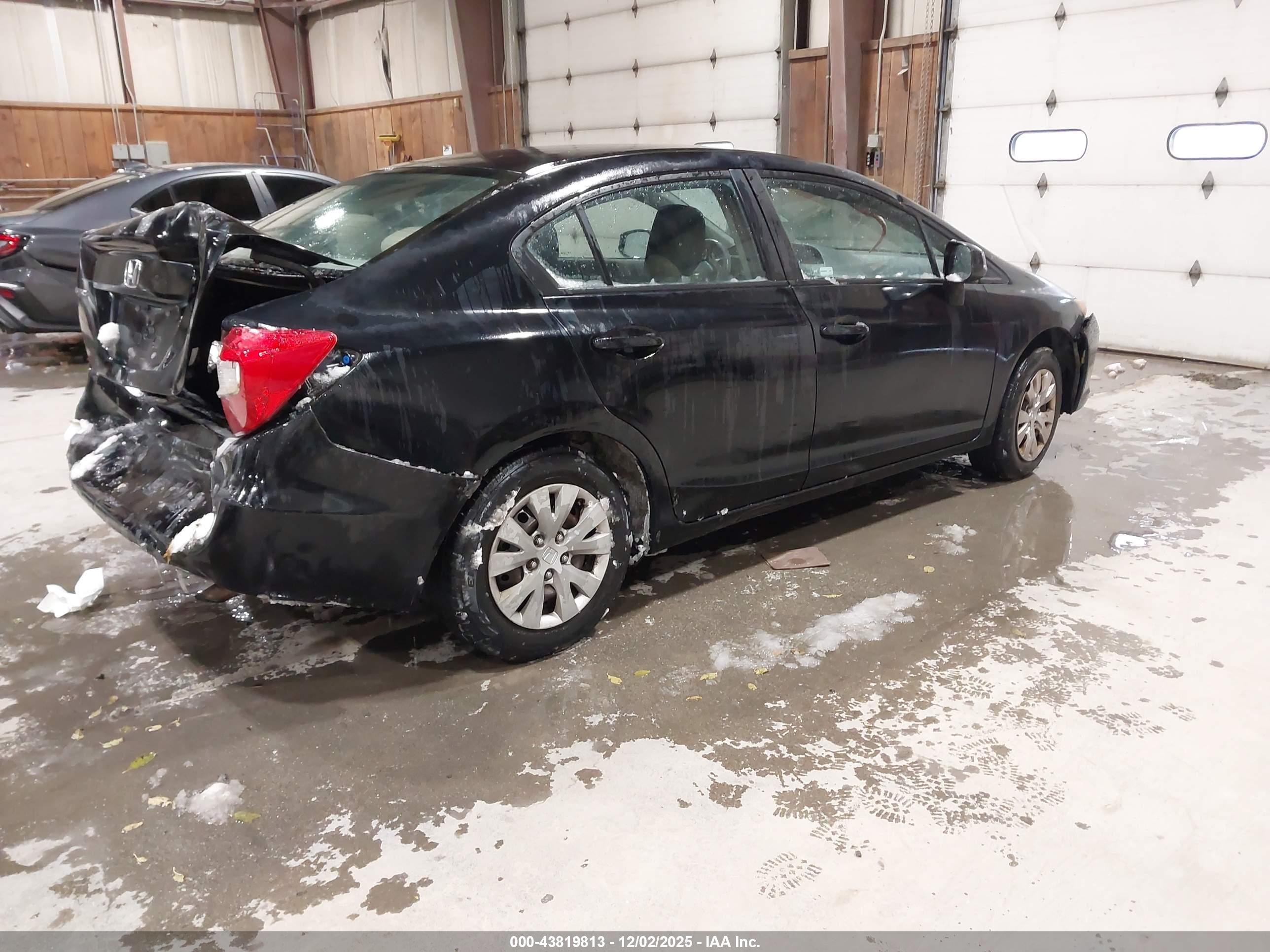 HONDA CIVIC image 4