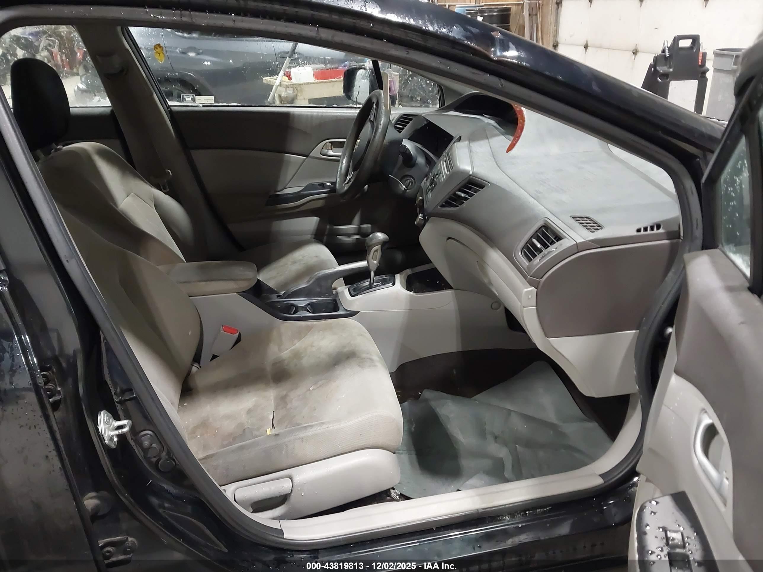 HONDA CIVIC image 5