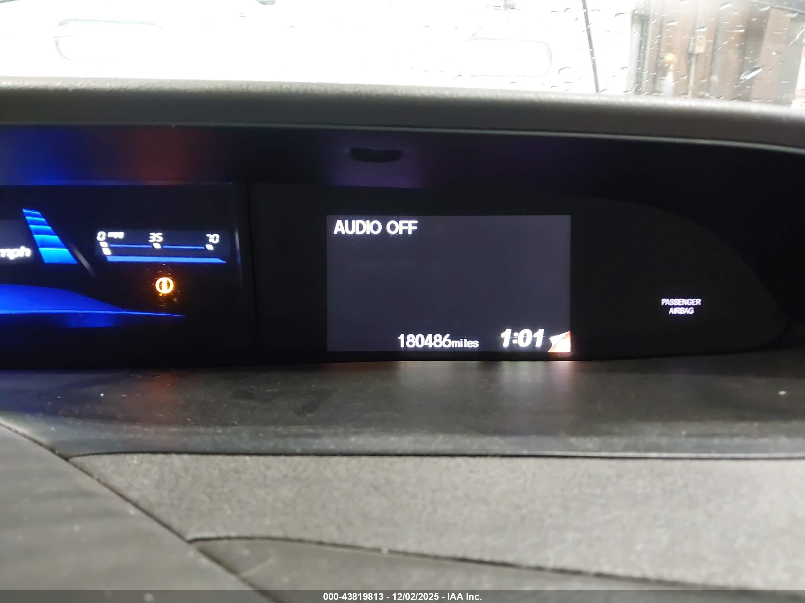 HONDA CIVIC image 7