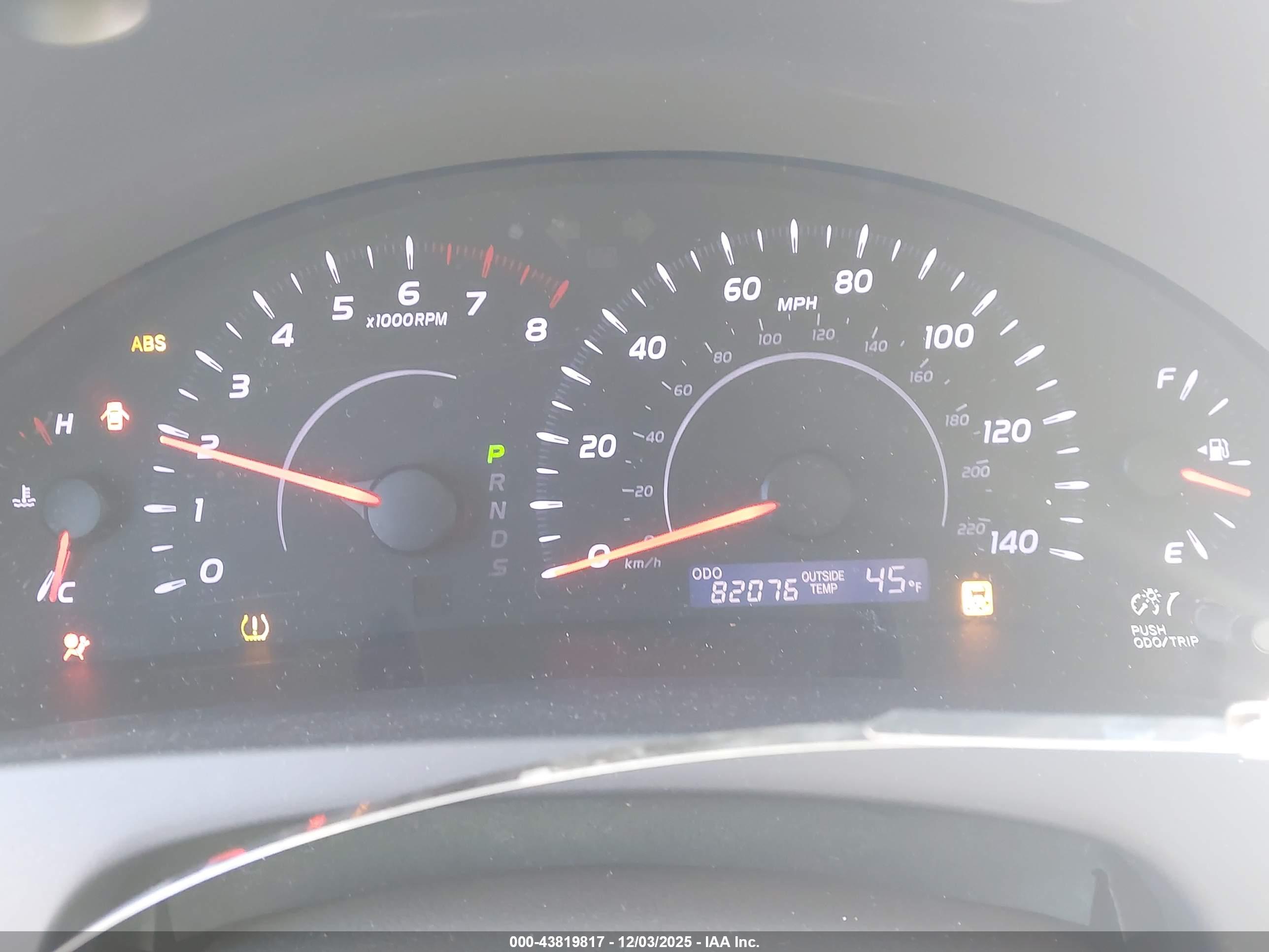 TOYOTA CAMRY image 7