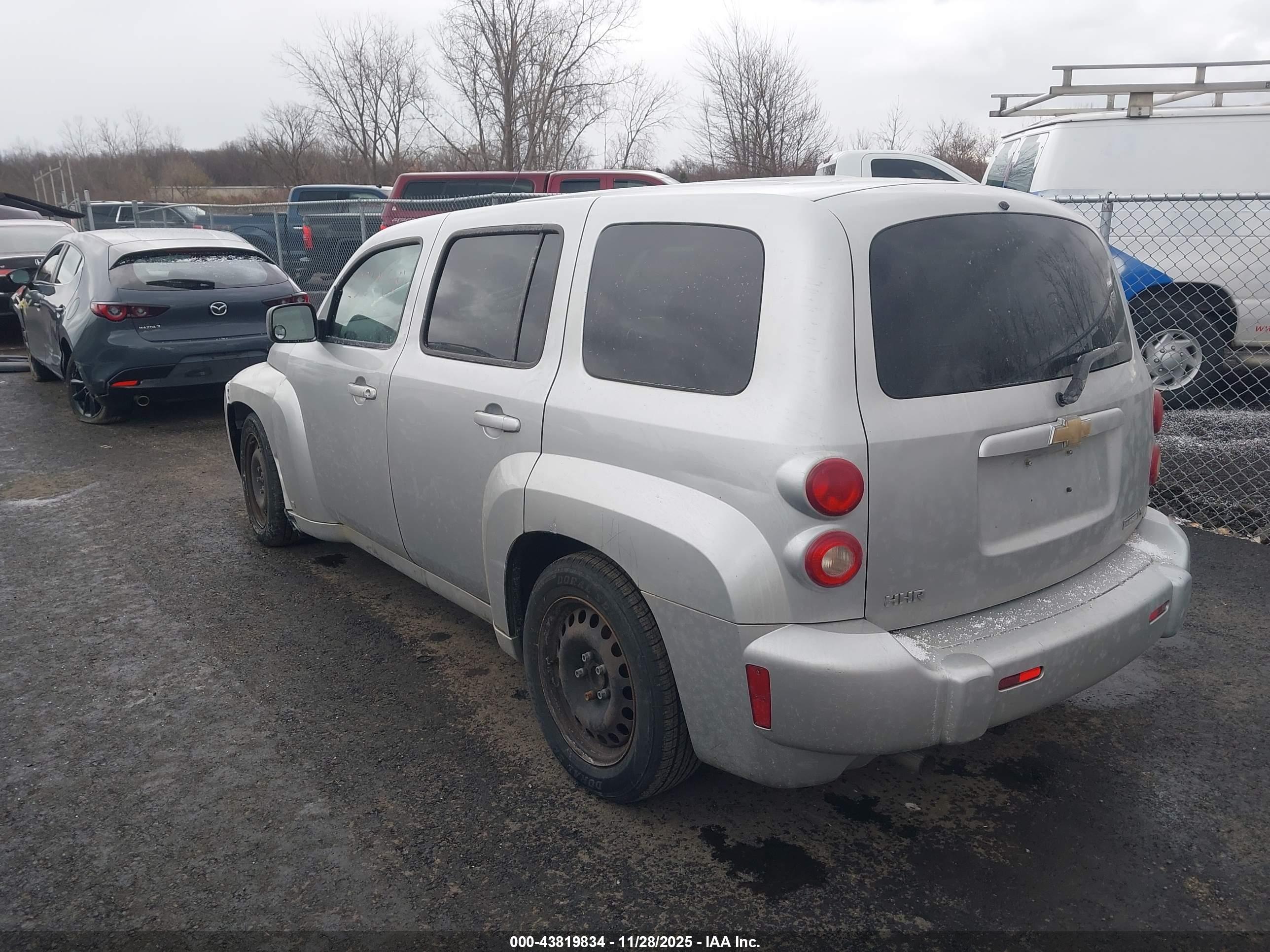 CHEVROLET HHR image 3