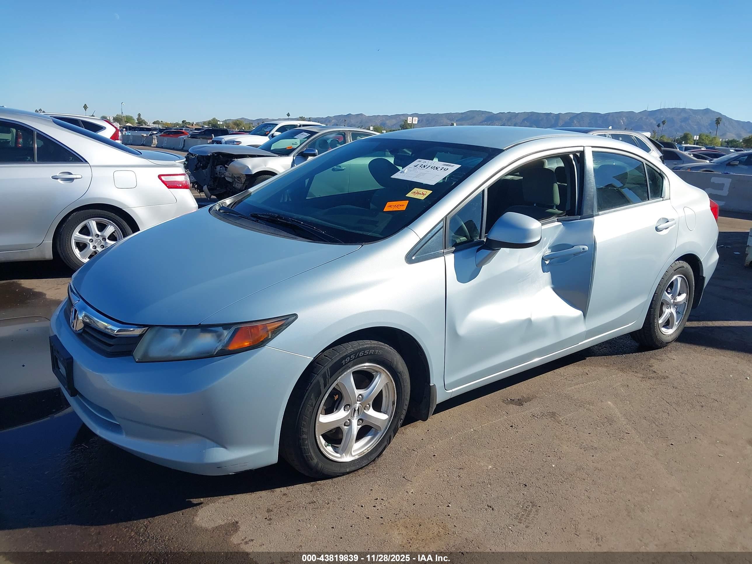 HONDA CIVIC image 2