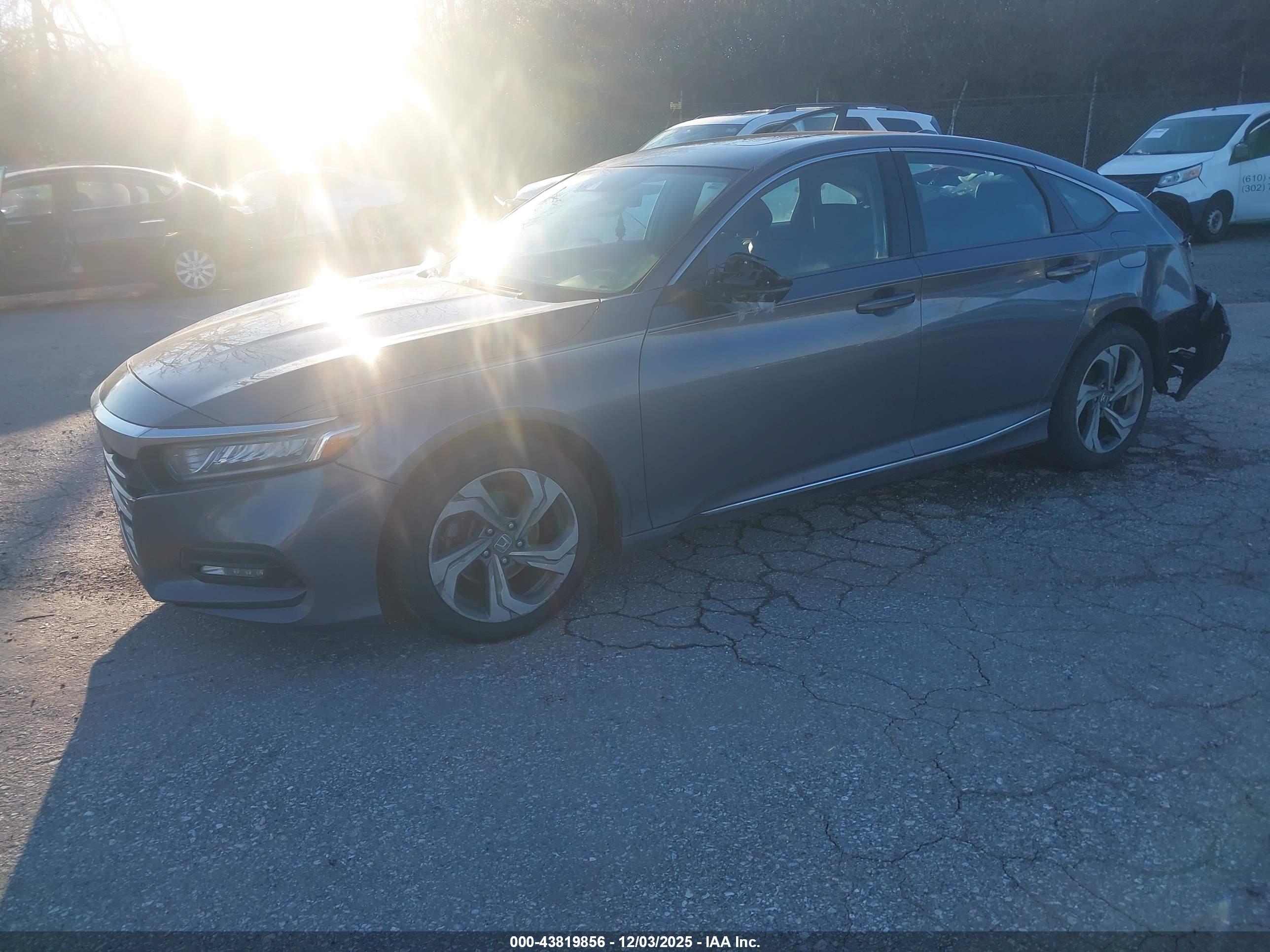 HONDA ACCORD image 2