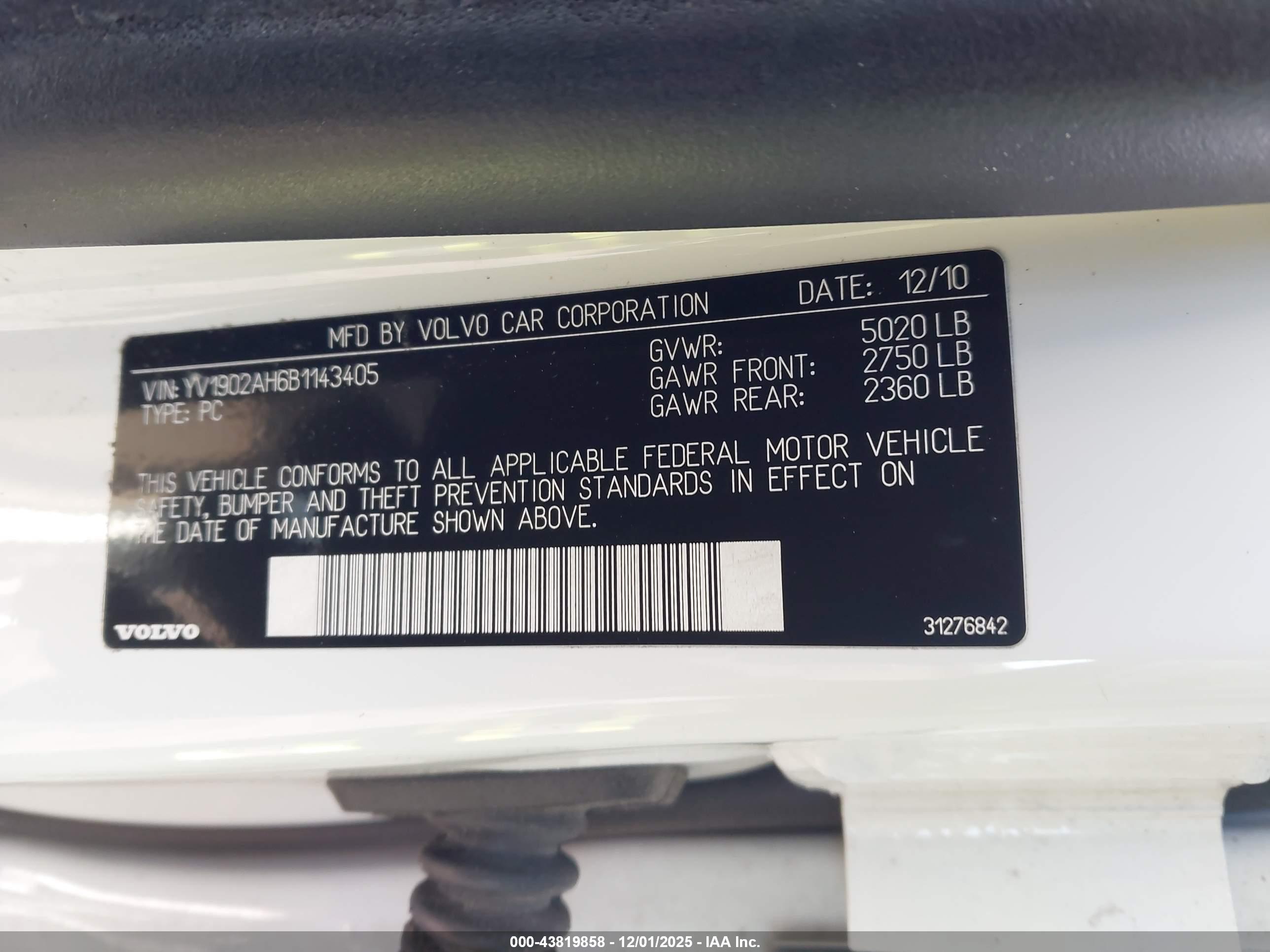 VOLVO S80 image 9