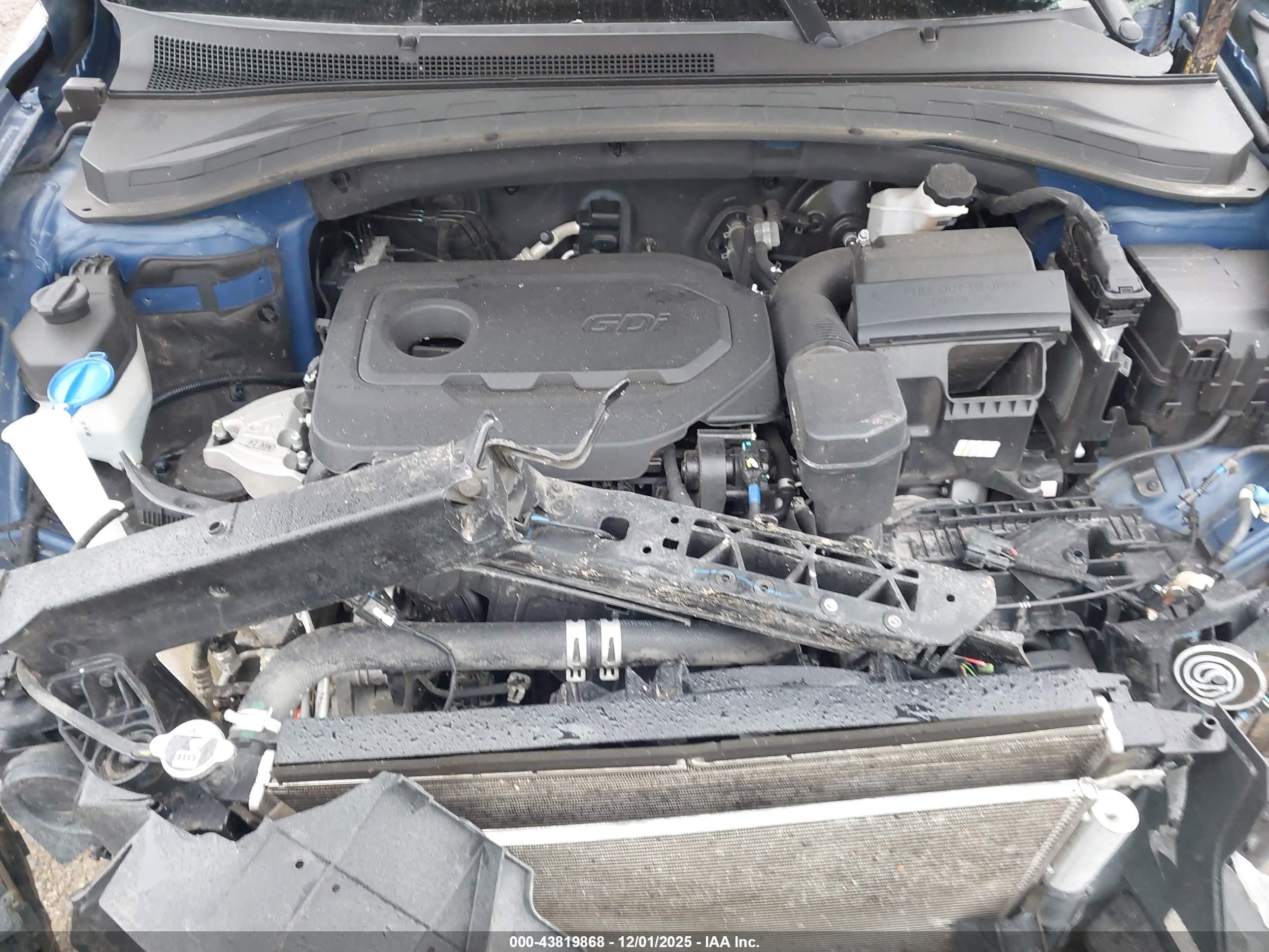 HYUNDAI SANTA image 10