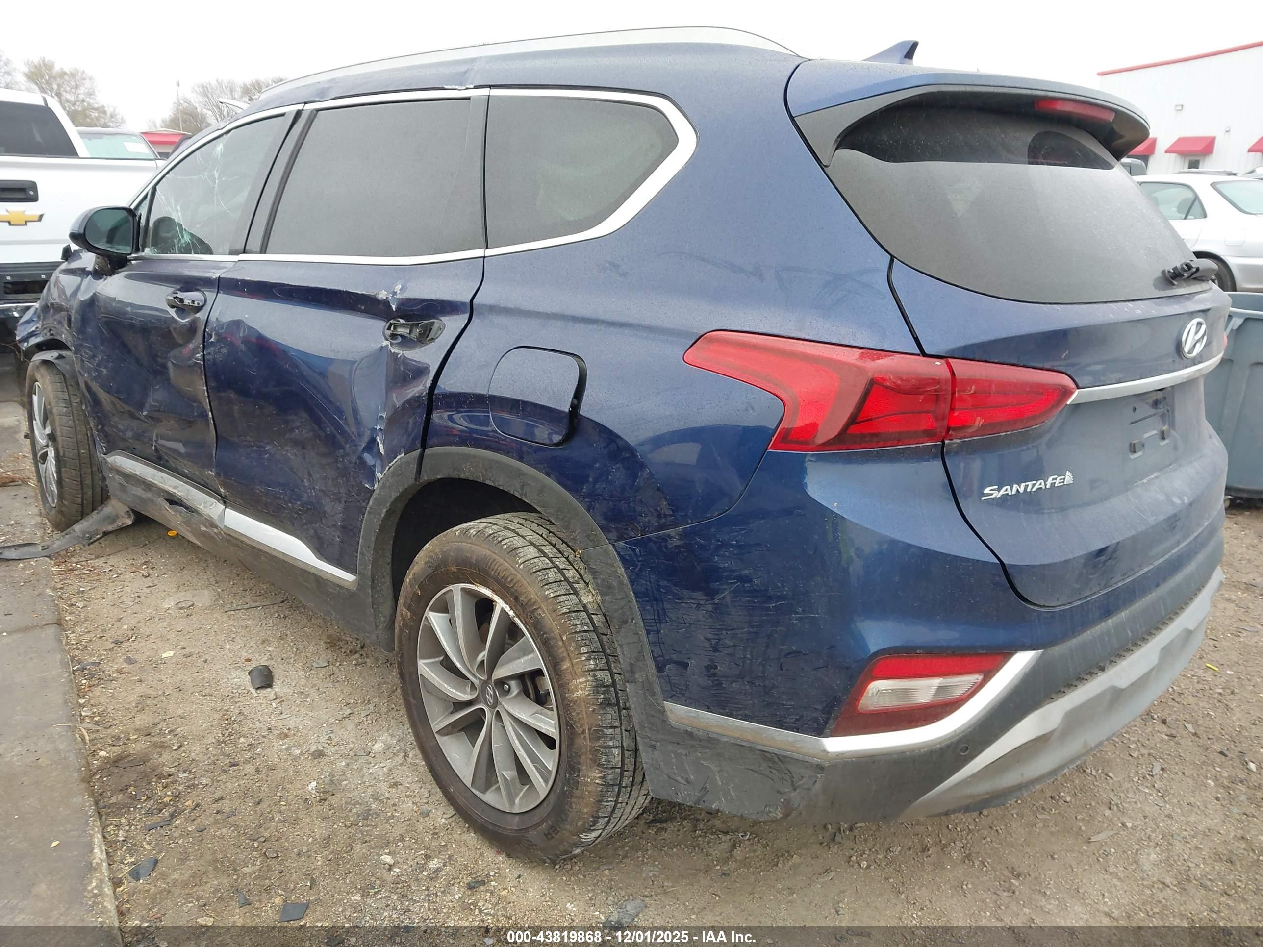 HYUNDAI SANTA image 3