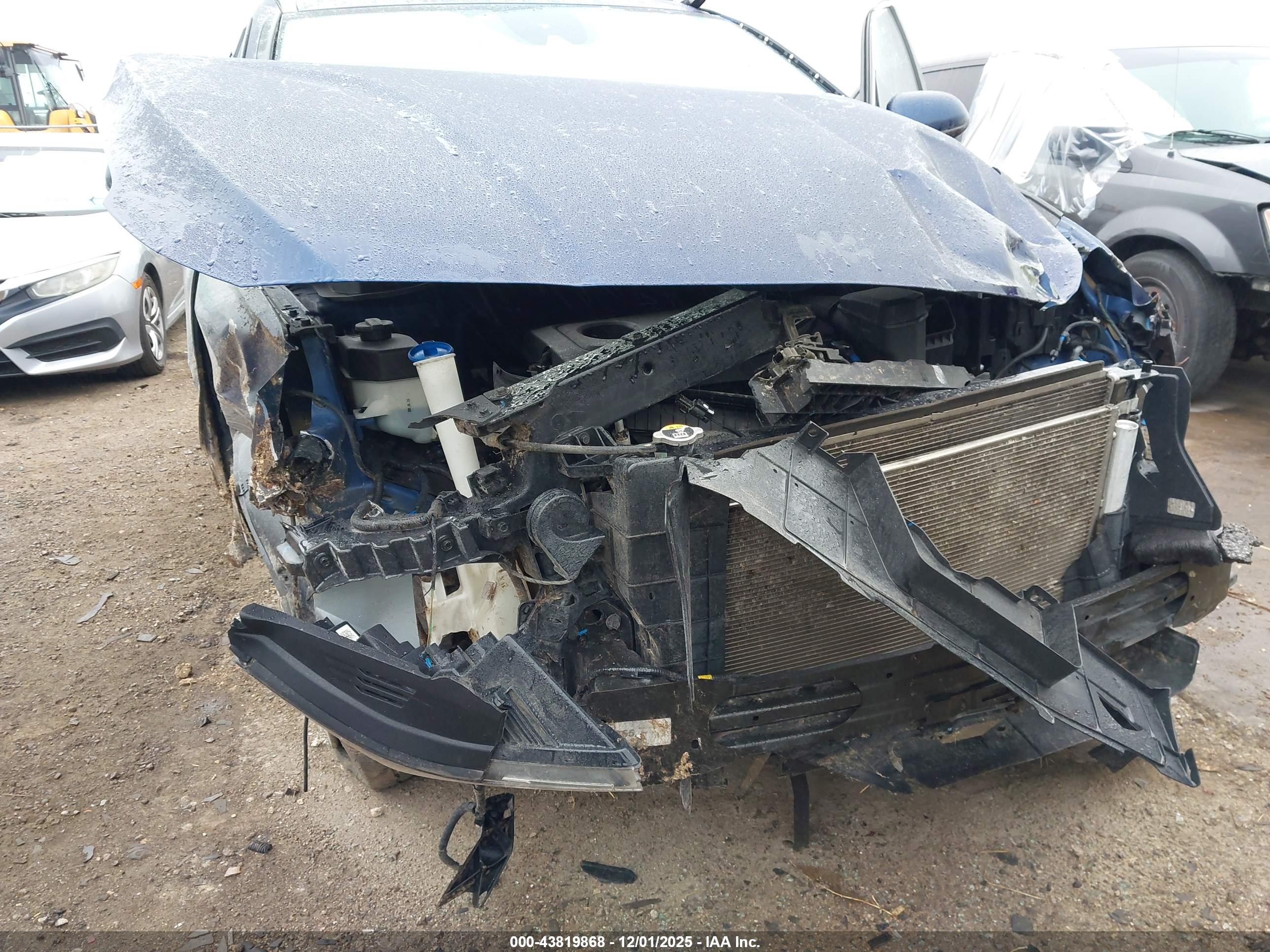 HYUNDAI SANTA image 6