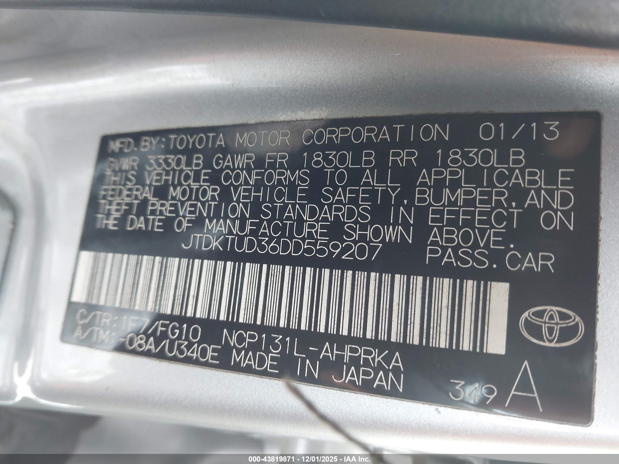 TOYOTA YARIS image 9